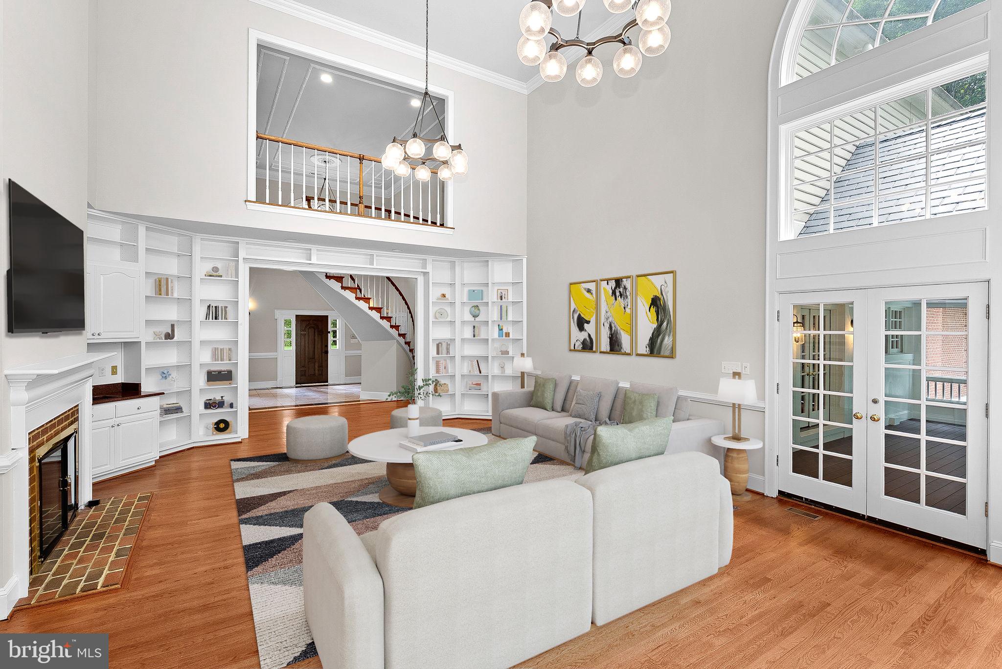 FALCON RIDGE - Residential