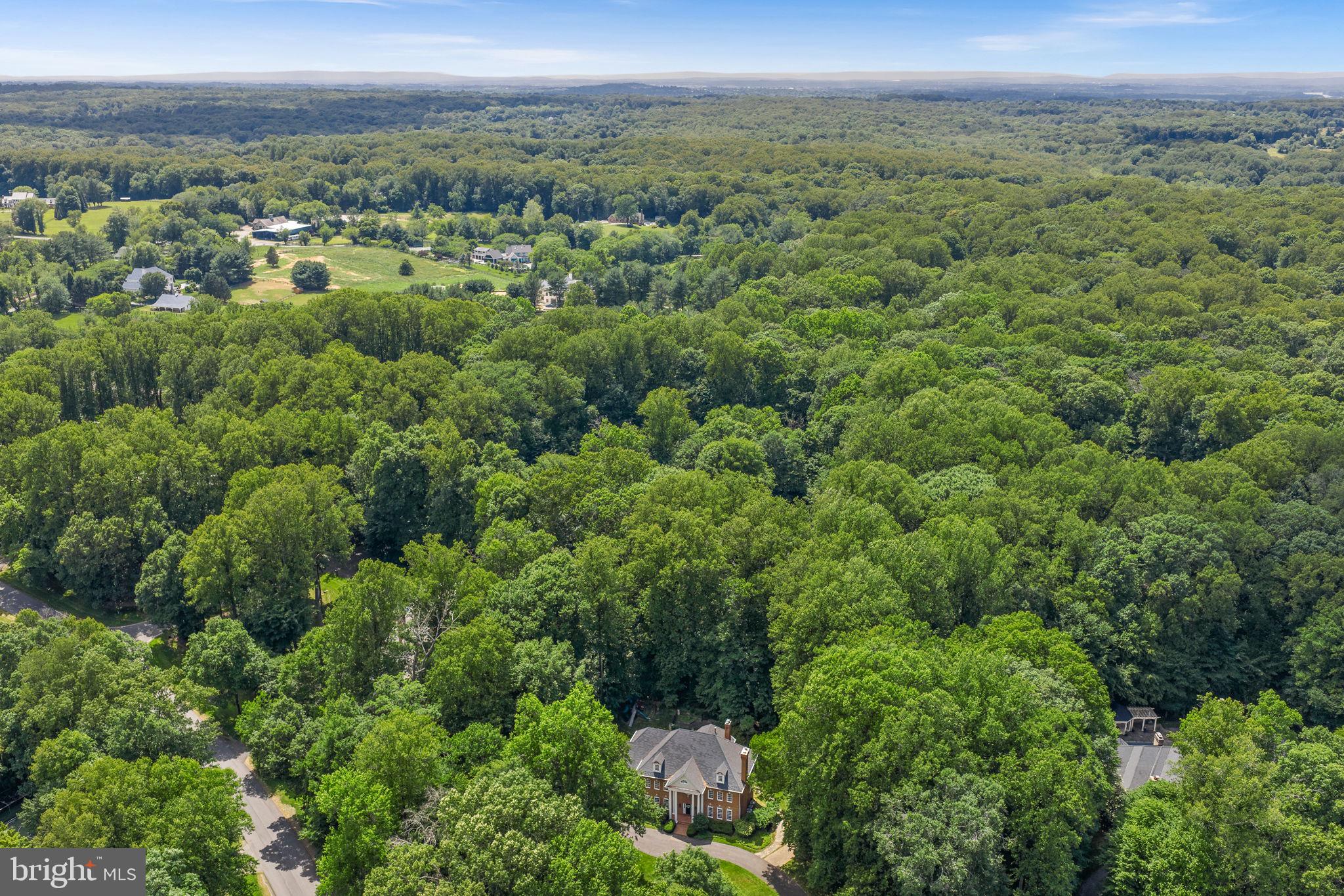 FALCON RIDGE - Residential