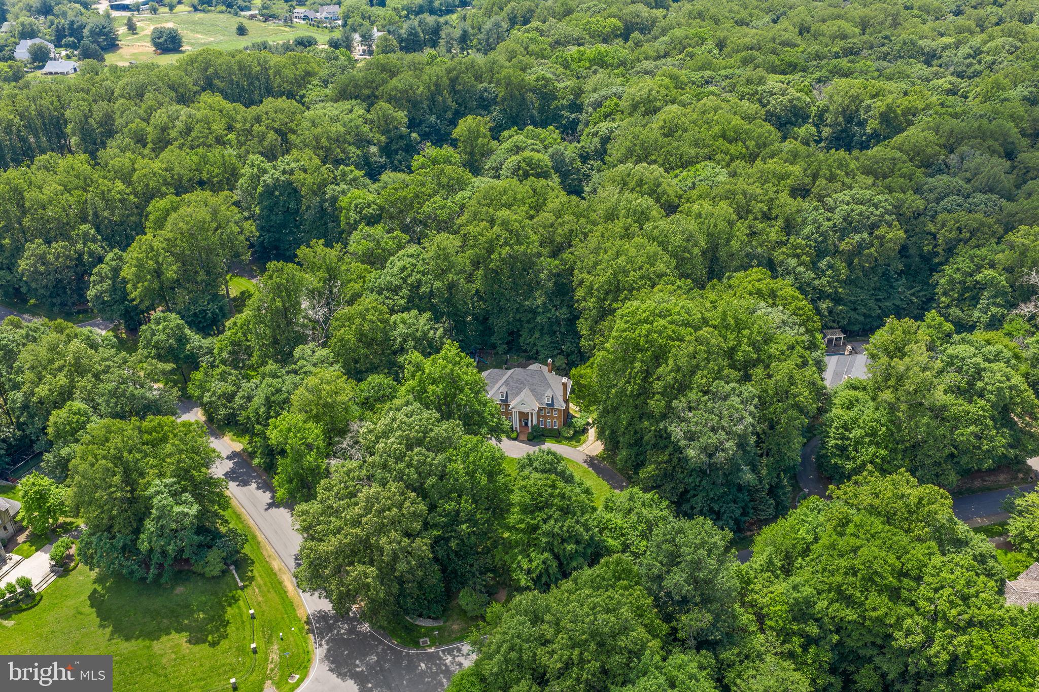 FALCON RIDGE - Residential