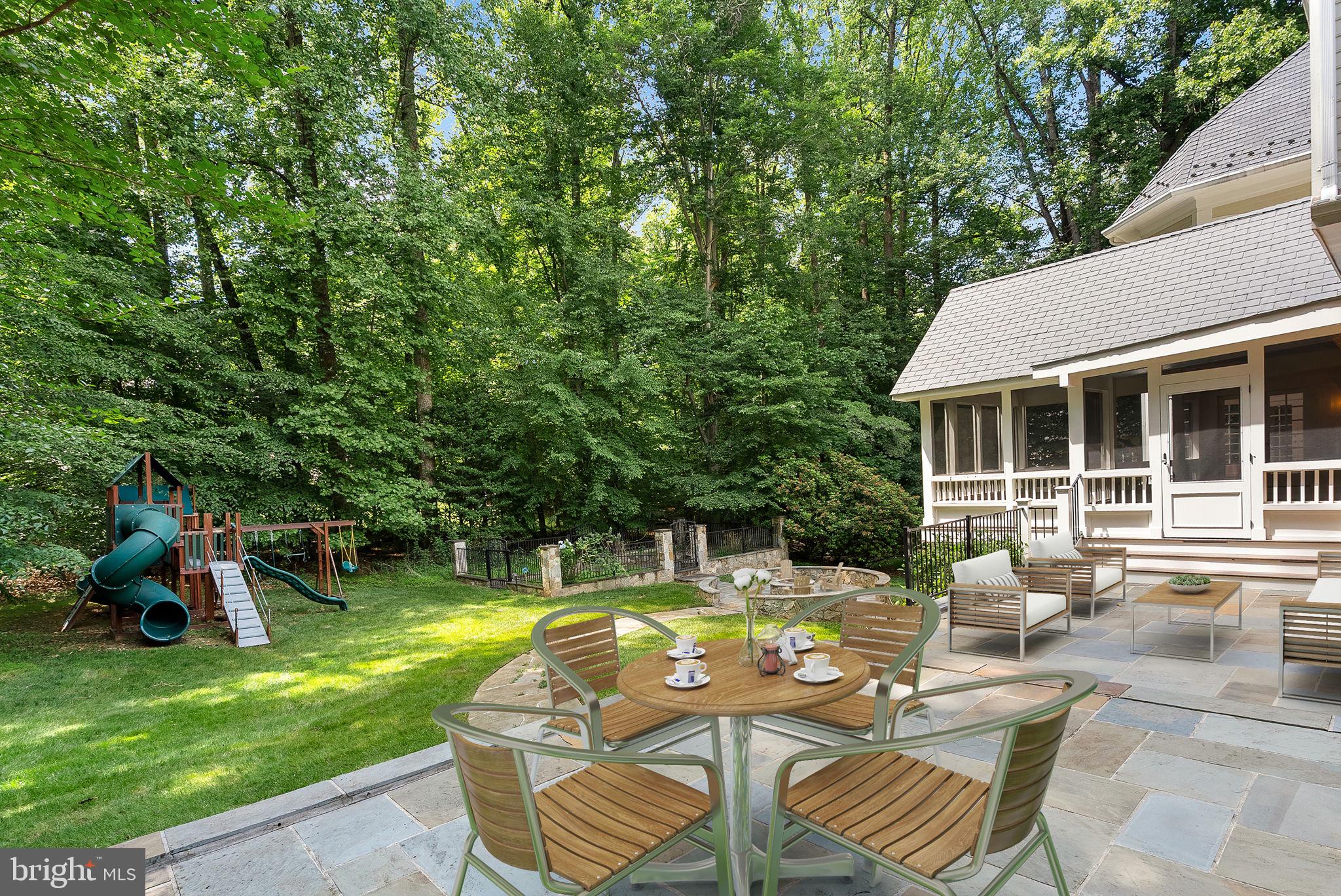 FALCON RIDGE - Residential