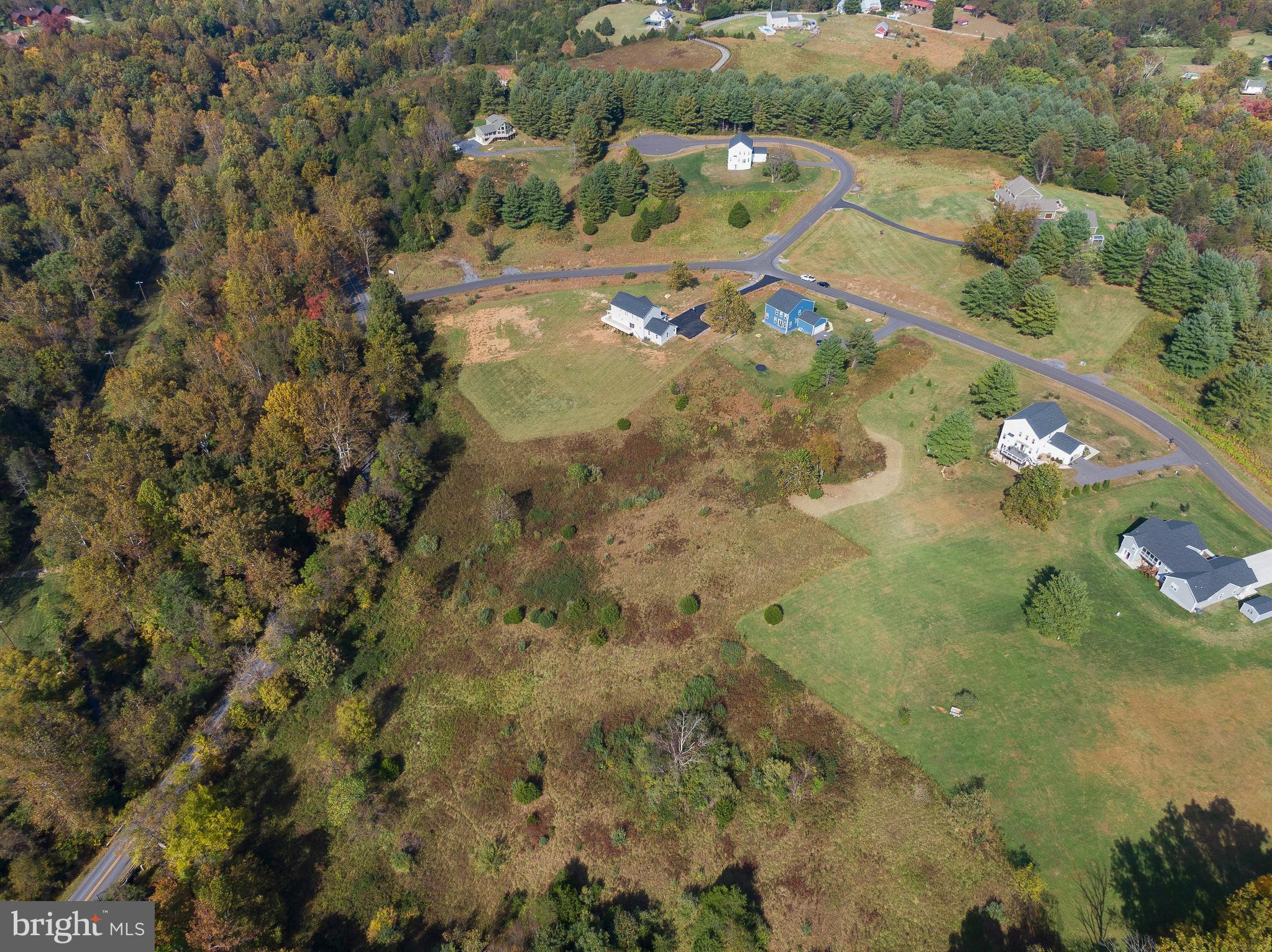 HOLIDAY PLANTATION - Residential Lease