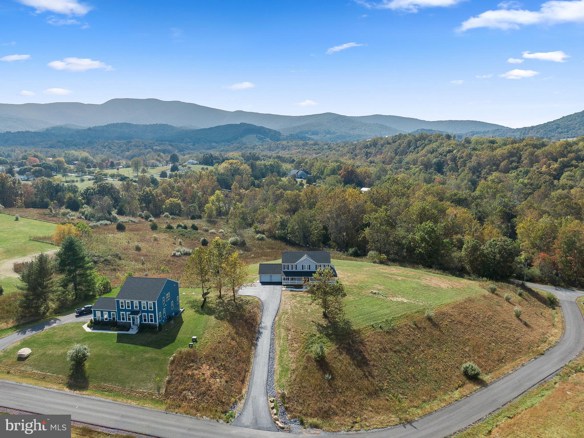 HOLIDAY PLANTATION - Residential Lease
