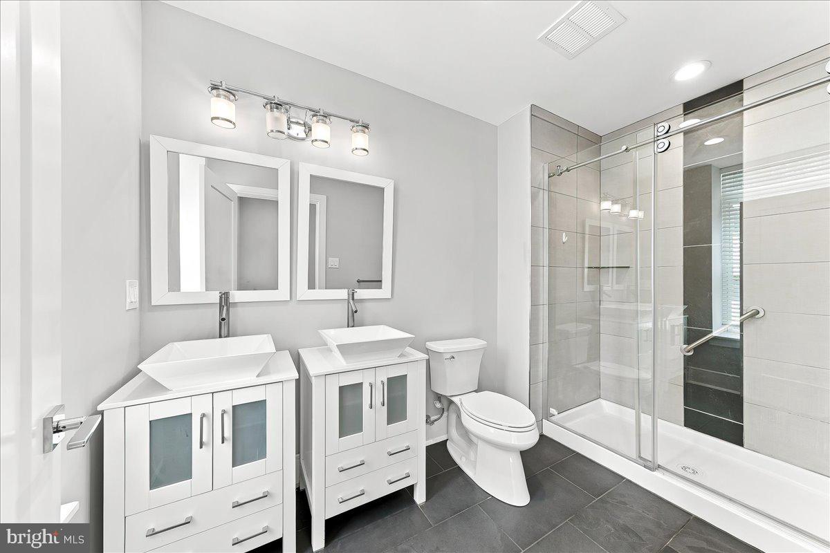 CONSHOHOCKEN - Residential