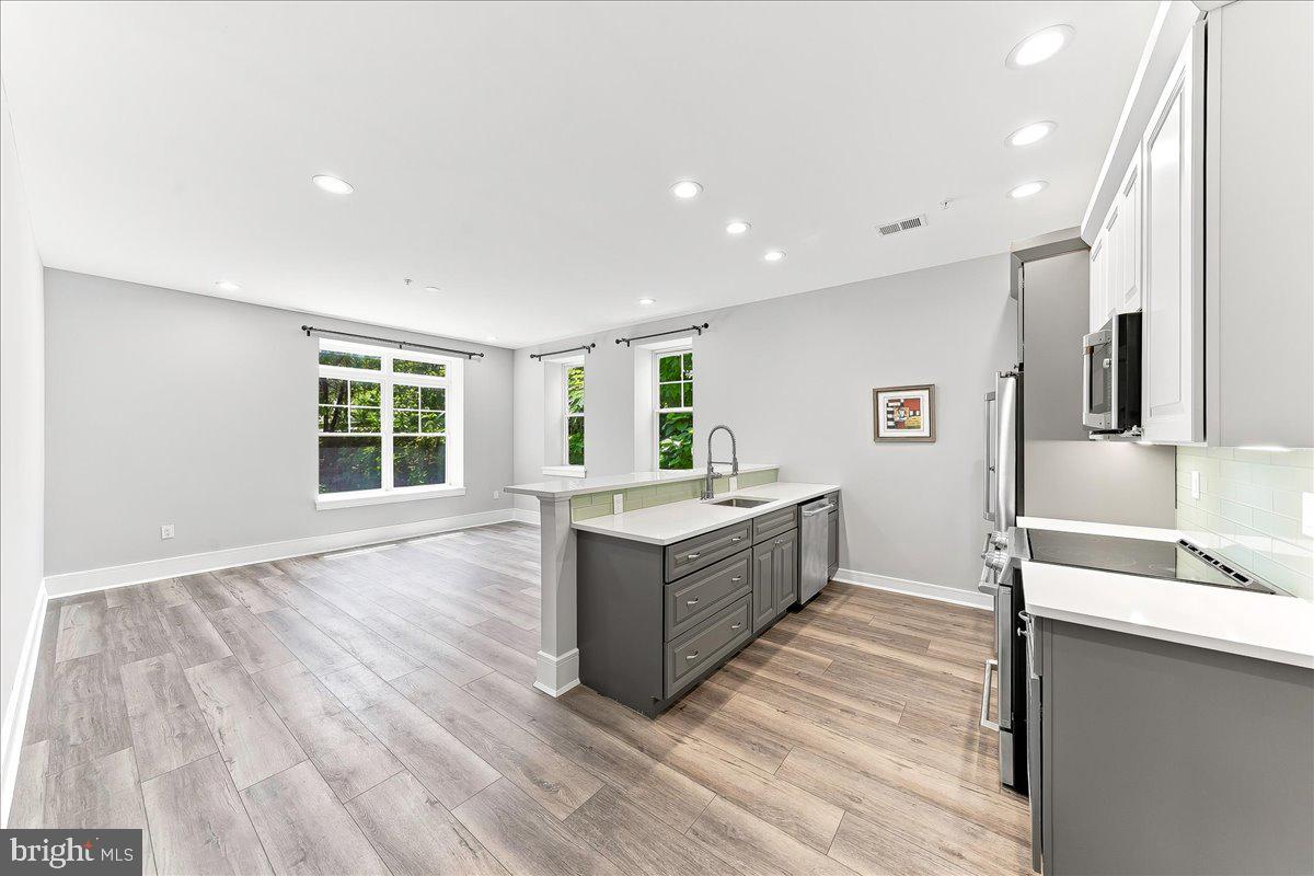 CONSHOHOCKEN - Residential