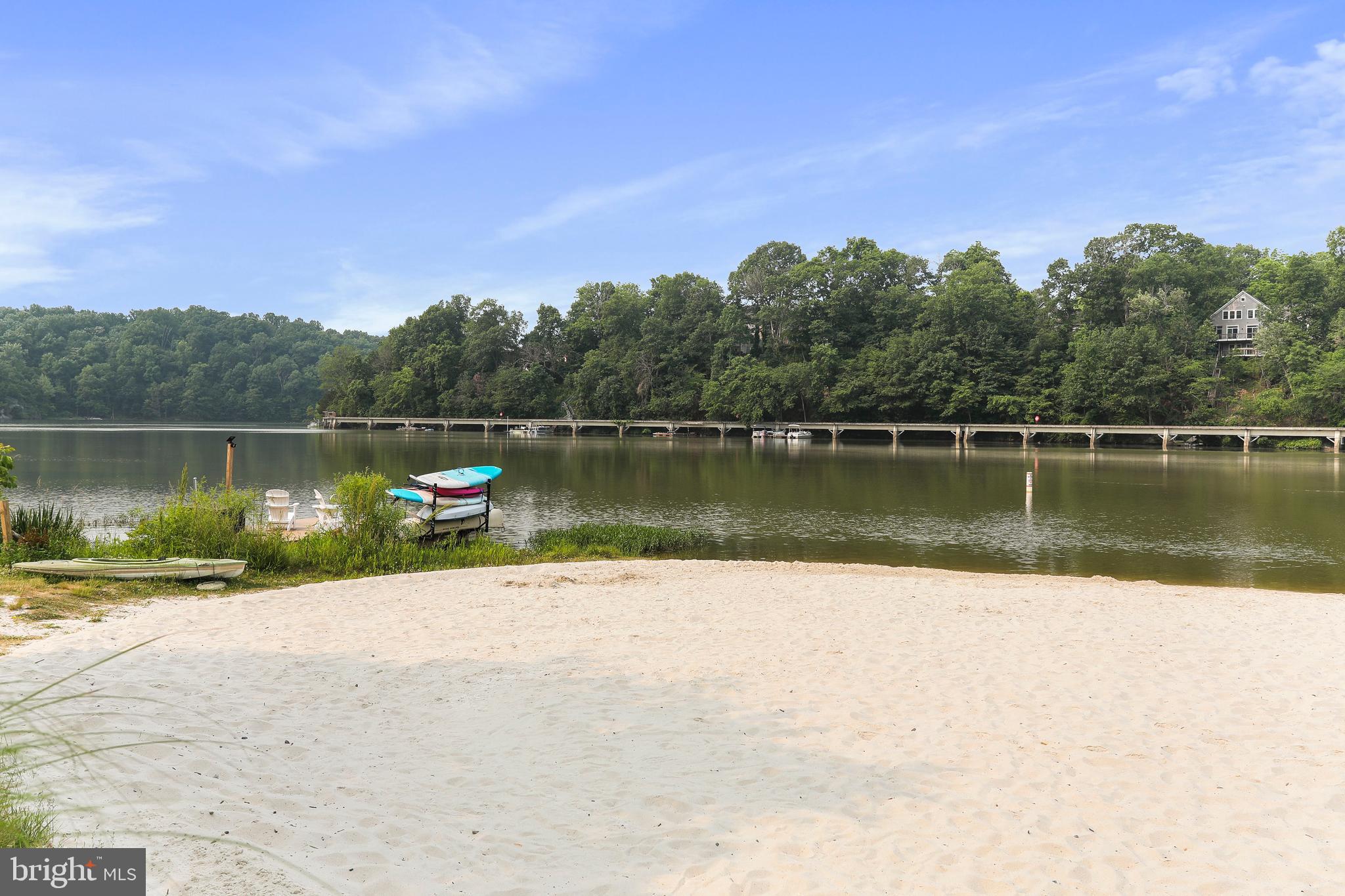 LAKE LINGANORE OAKDALE - Residential