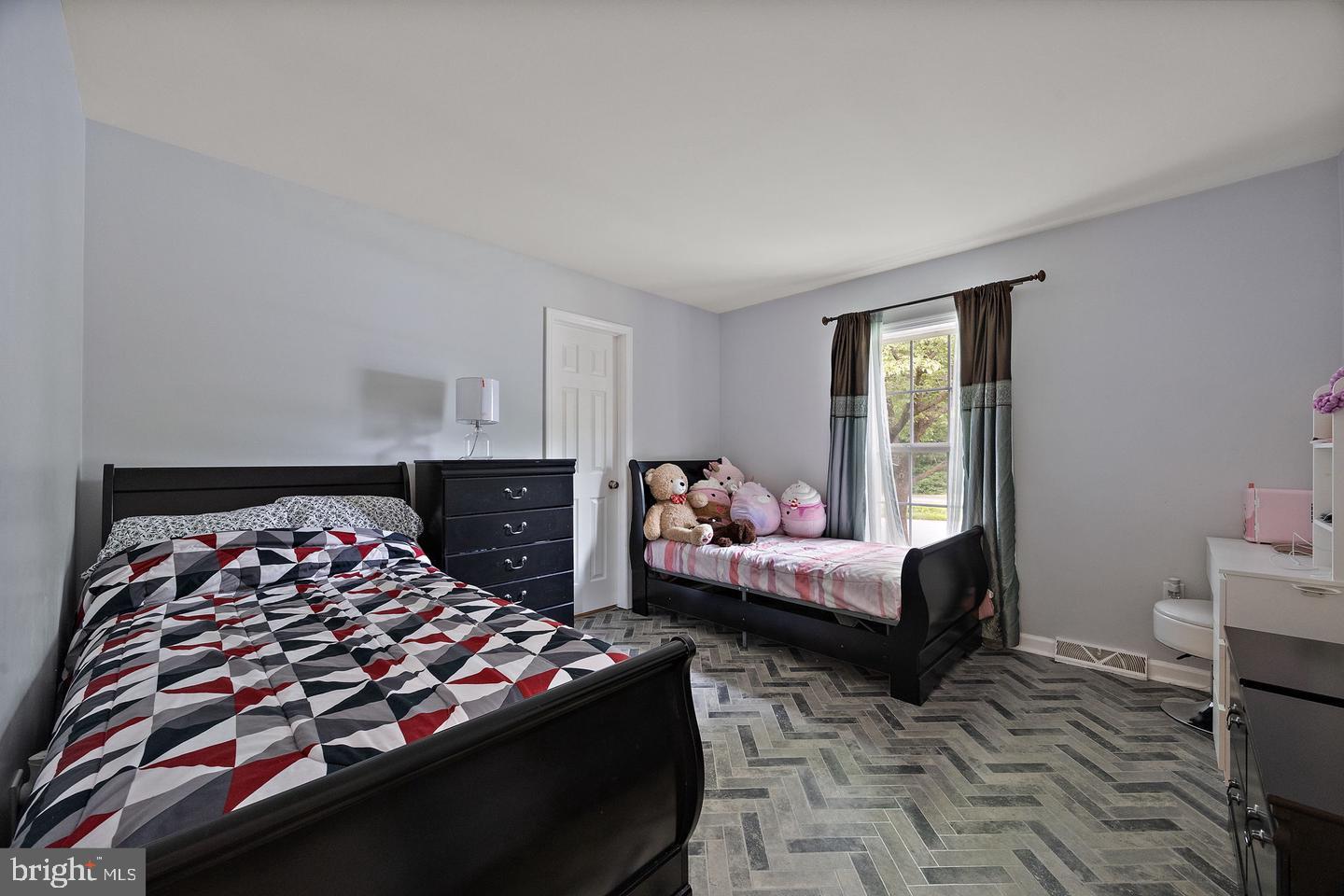 ASCOT LANDING - Residential