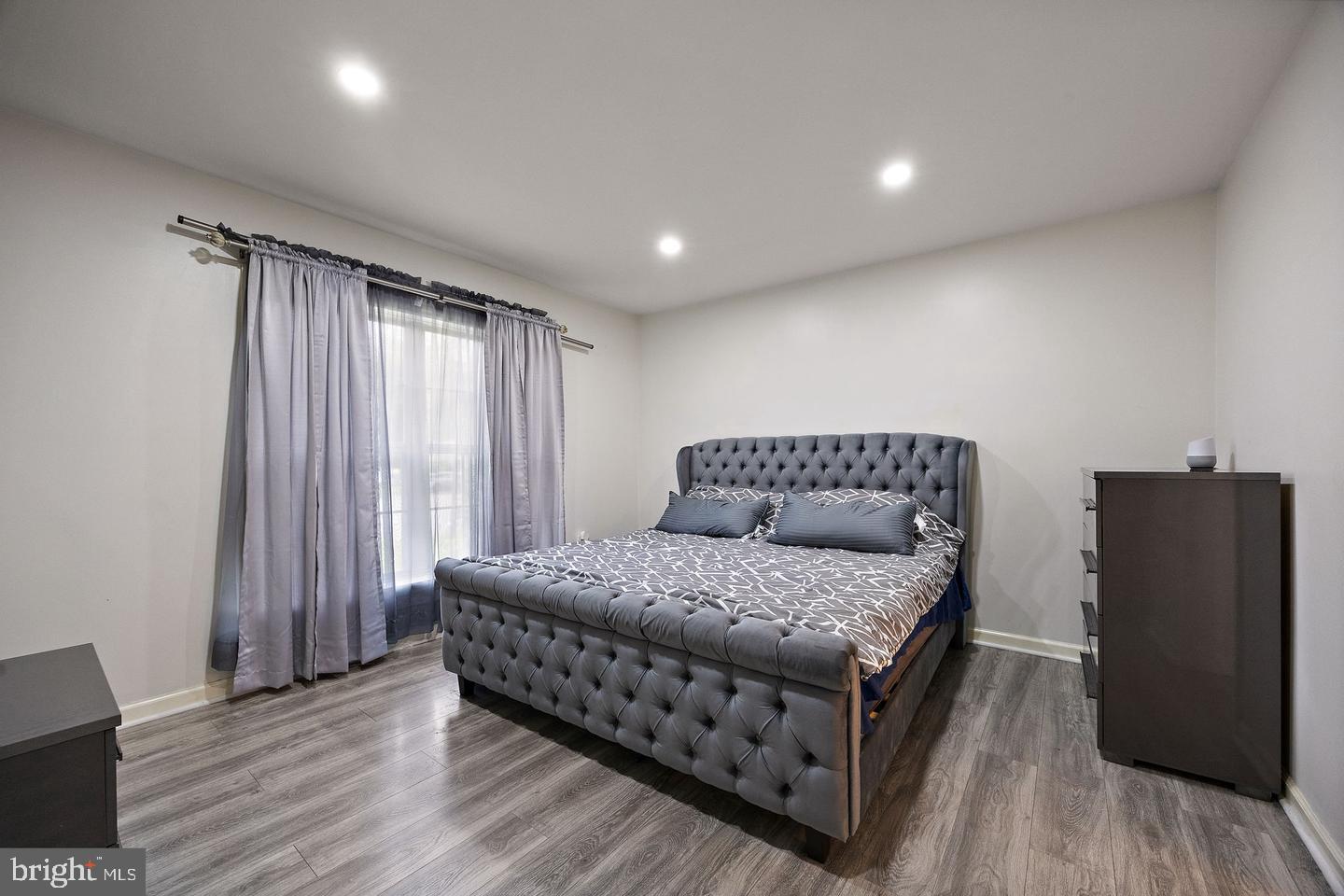 ASCOT LANDING - Residential