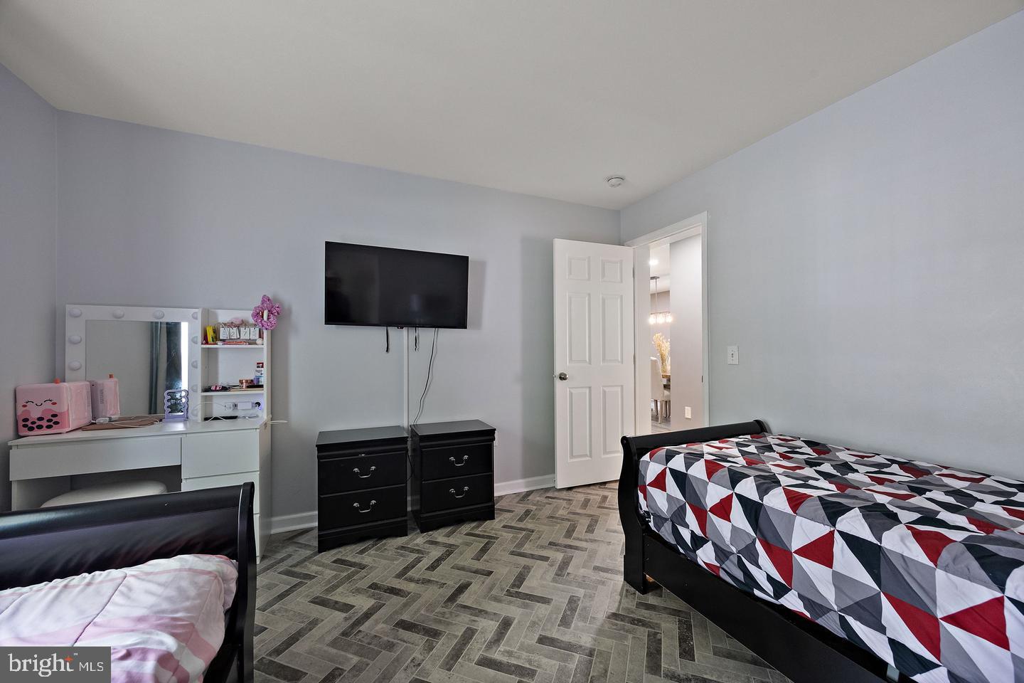 ASCOT LANDING - Residential