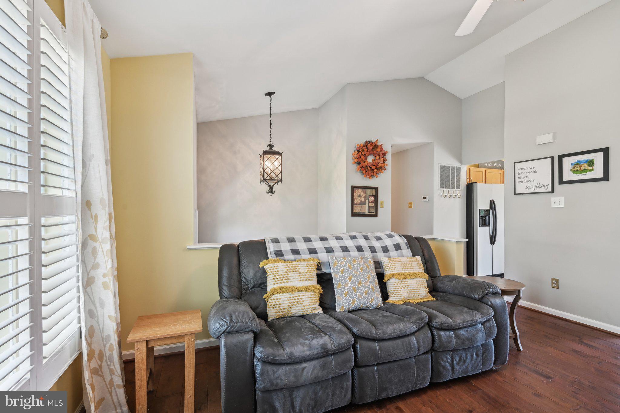 STONEY RUN - Residential