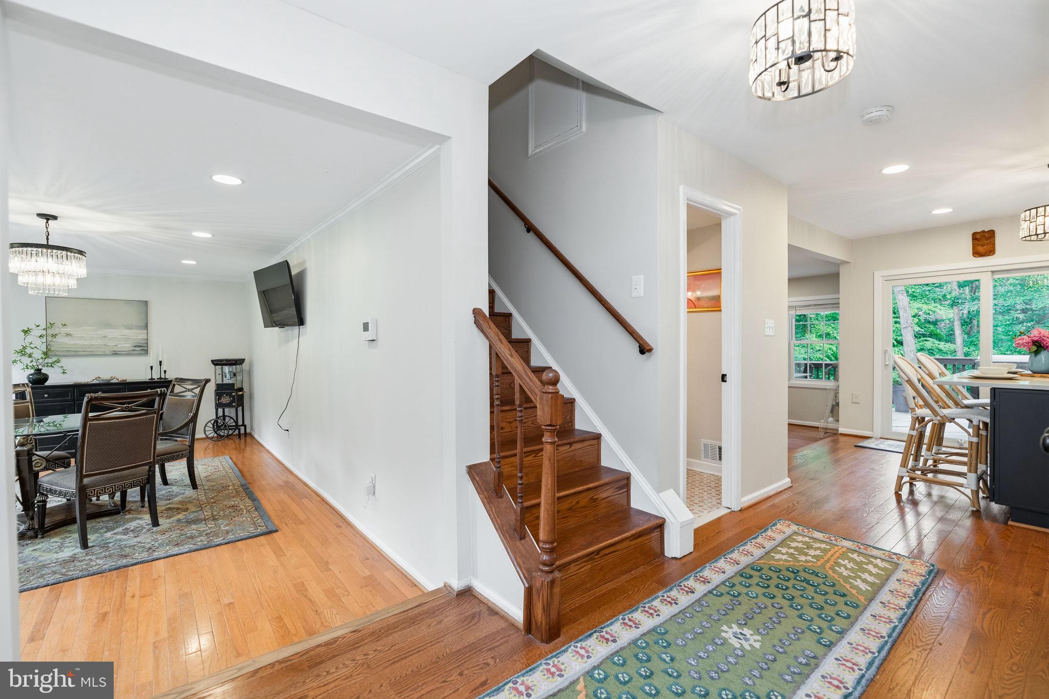 LAKEWOOD HILLS - Residential
