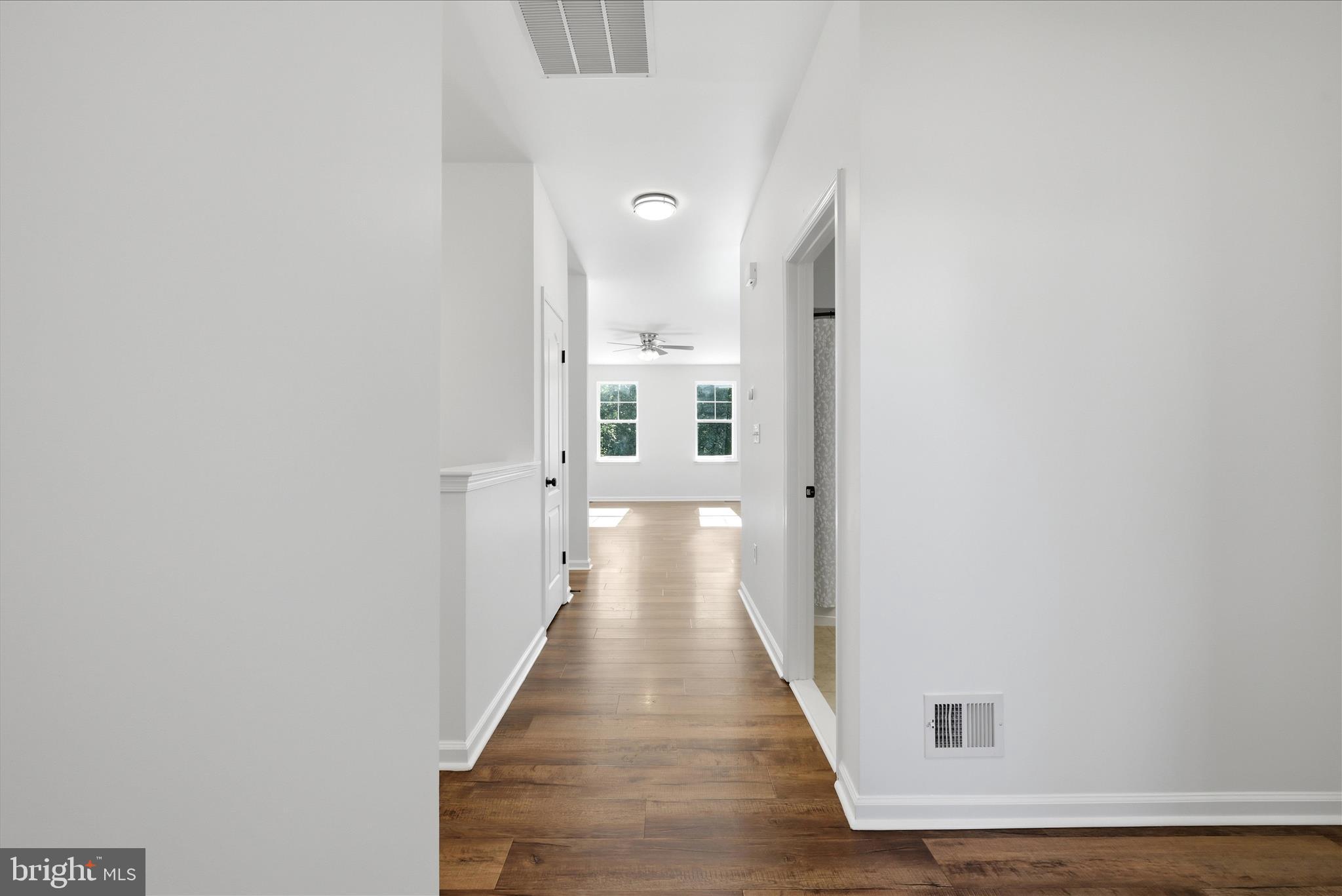 WAKELAND MANOR - Residential