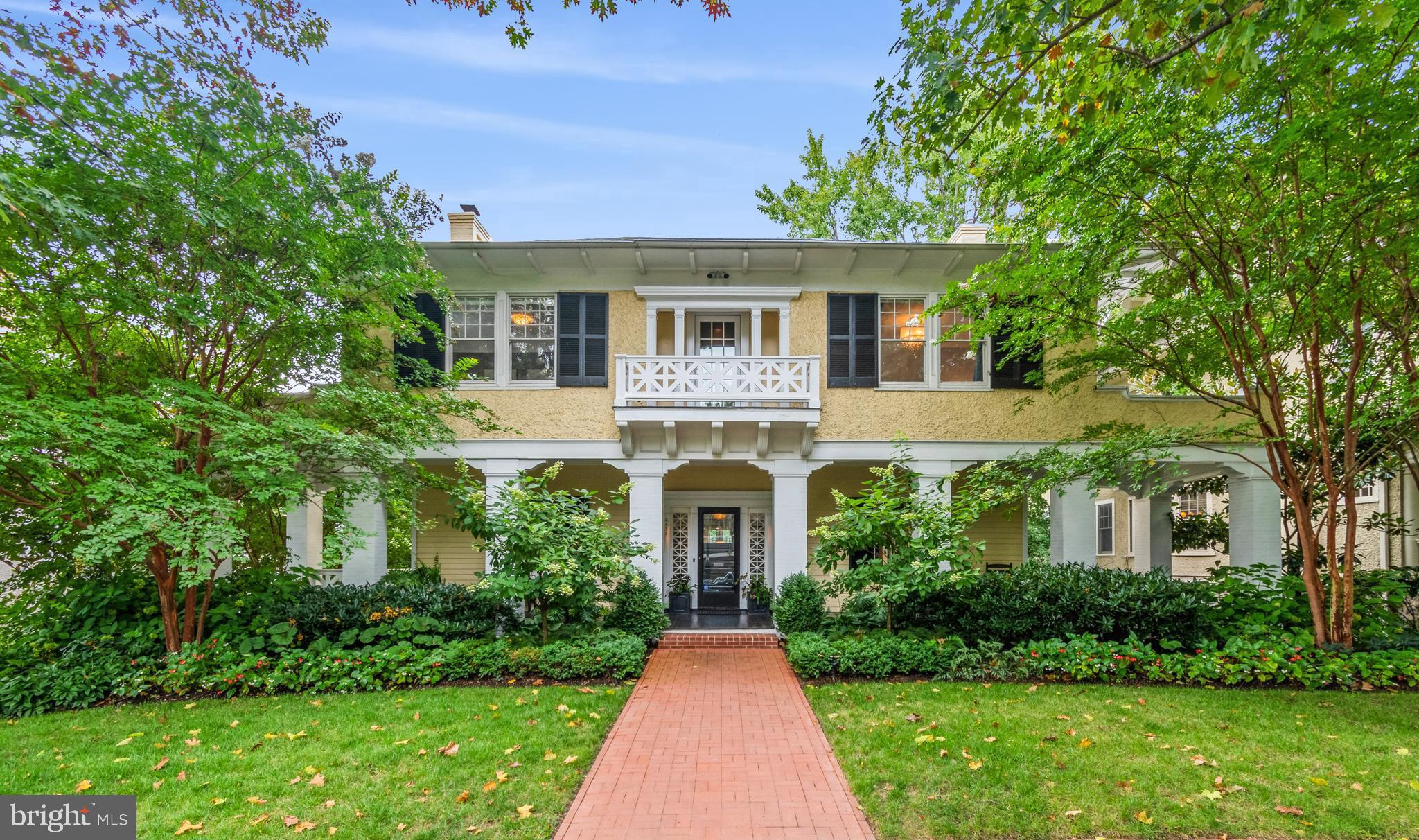 CLEVELAND PARK - Residential