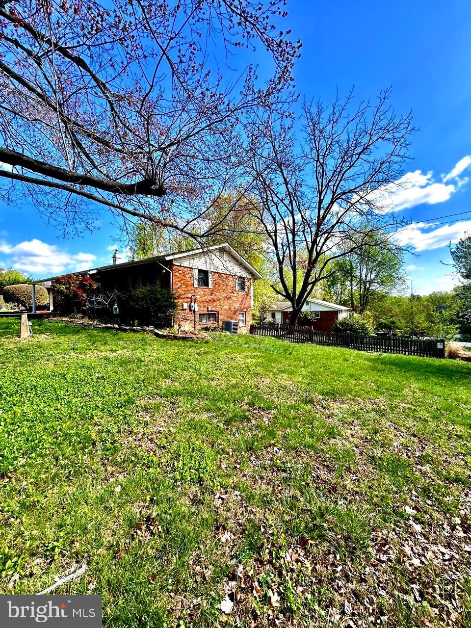 SLEEPY HOLLOW WOODS - Residential