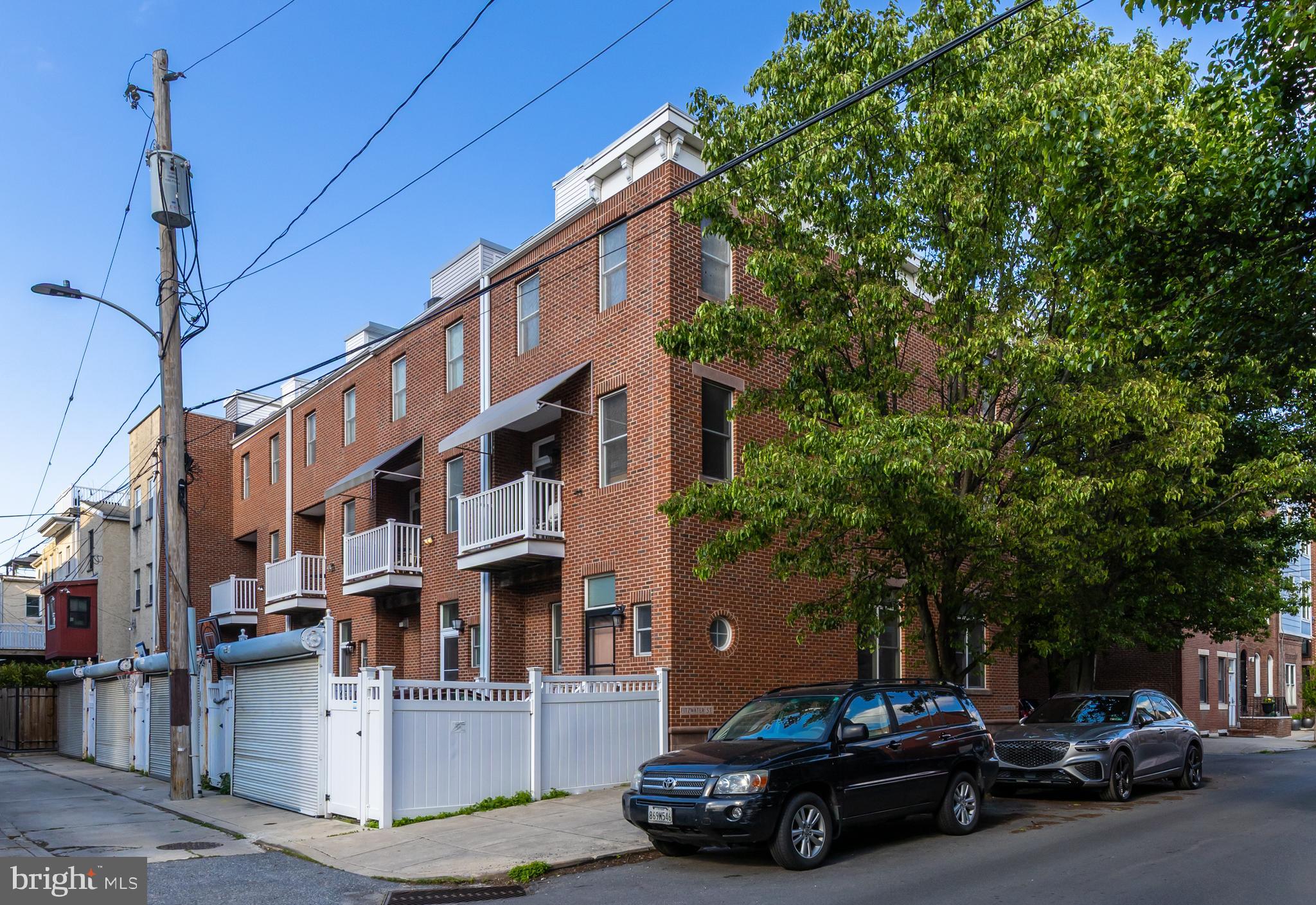 BELLA VISTA - Residential