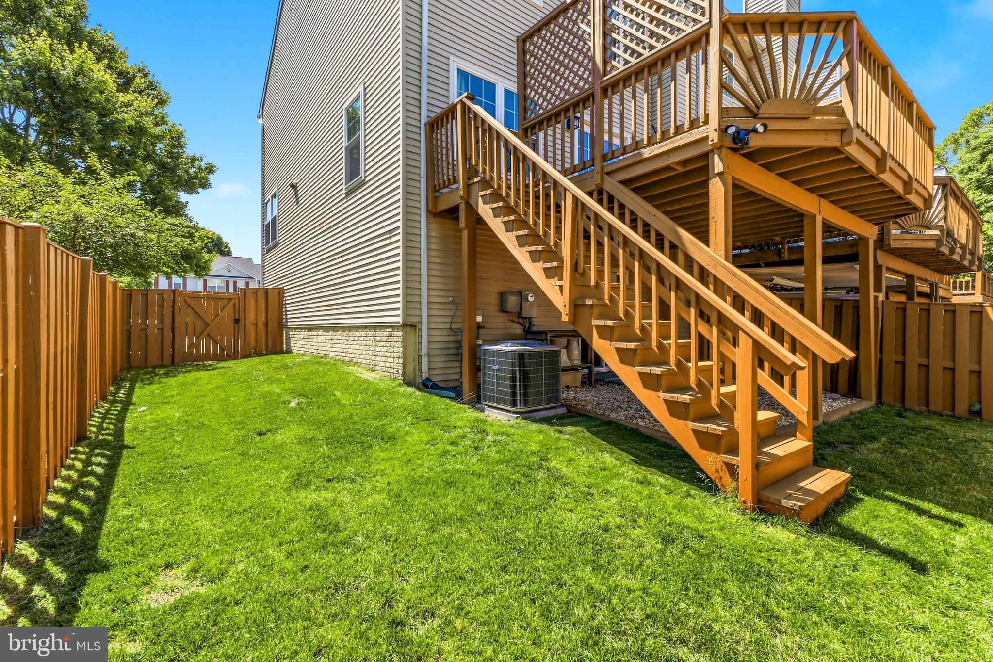 ENGLEWOOD MEWS - Residential