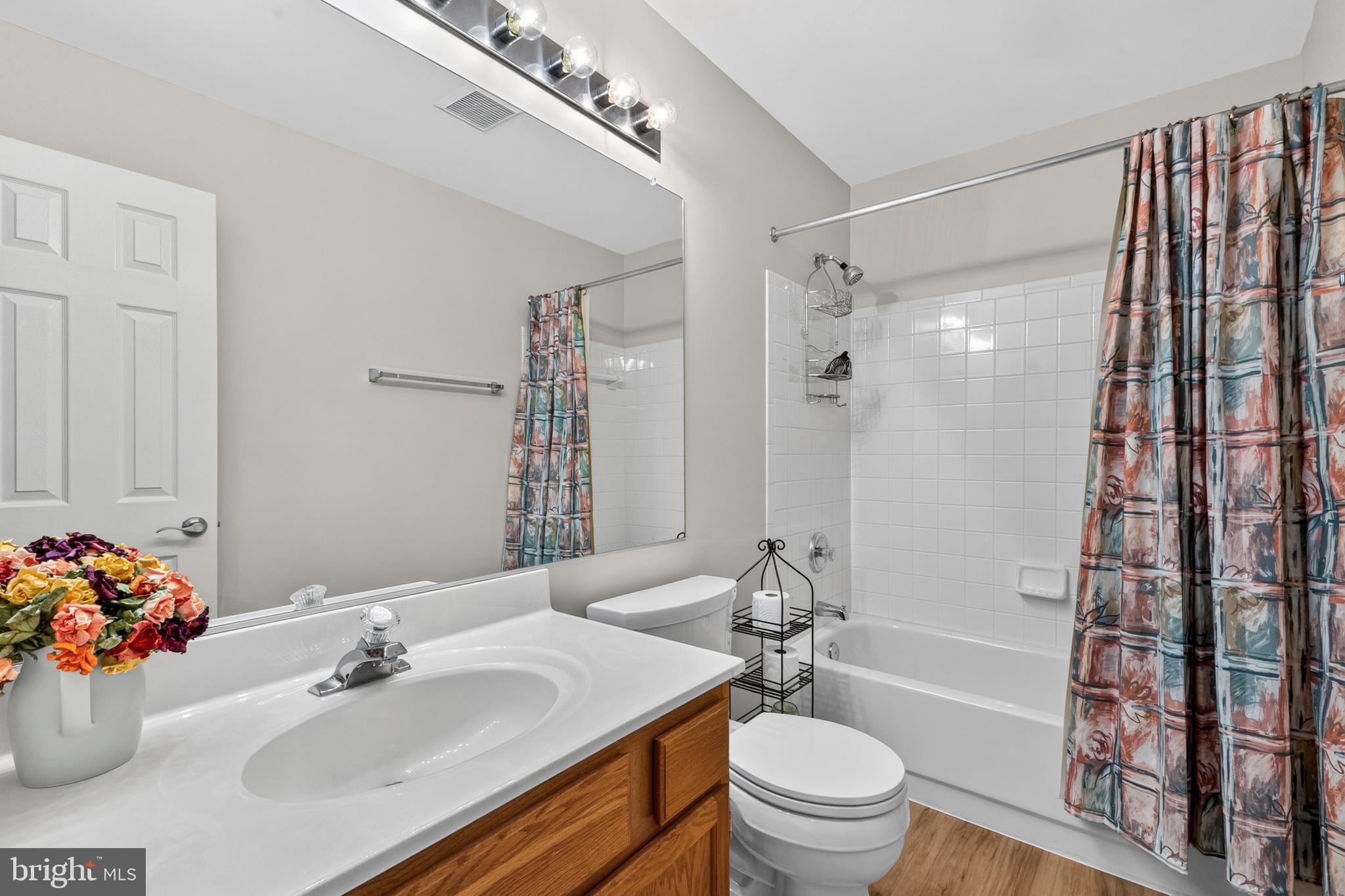 ENGLEWOOD MEWS - Residential