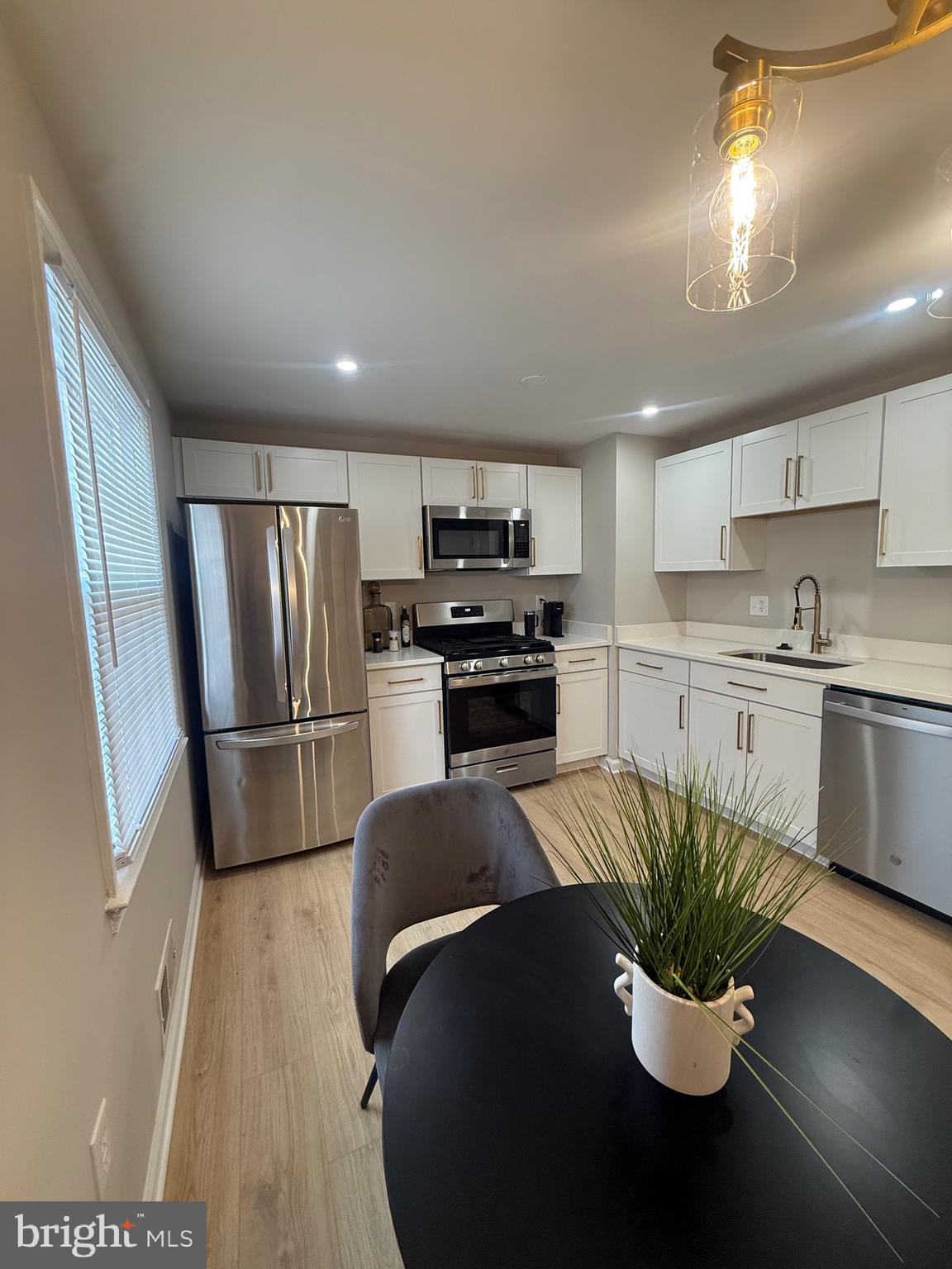 PINEWOOD HILL - Residential