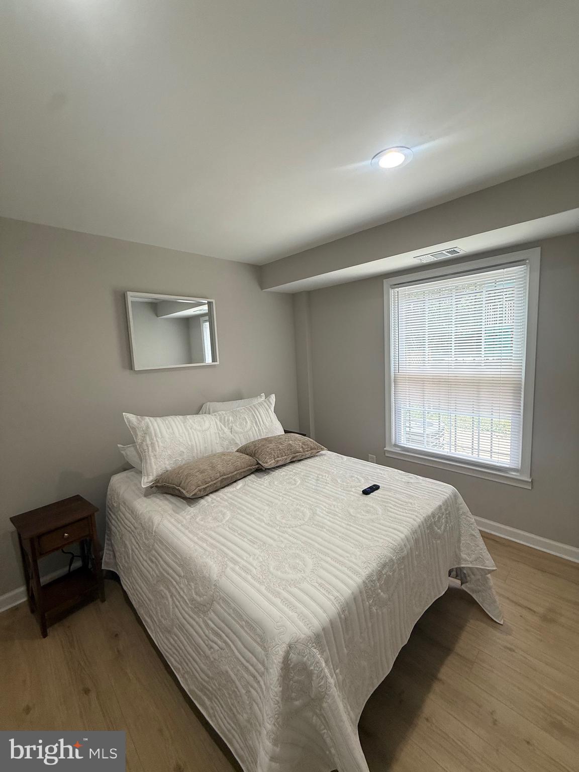 PINEWOOD HILL - Residential