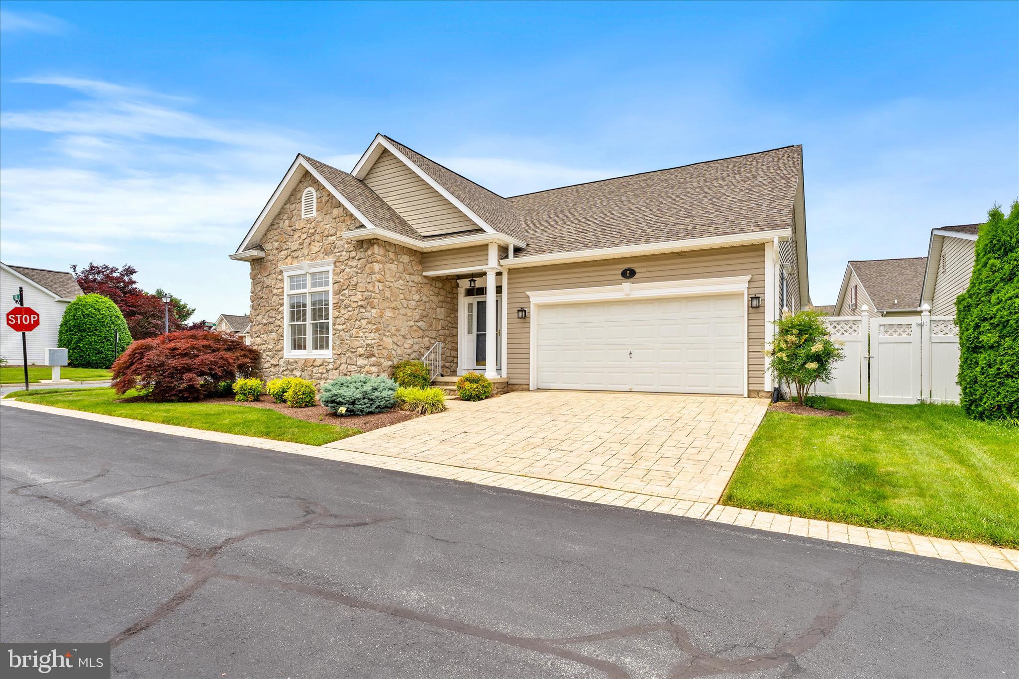 FOXFIELD AT MIDDLETOWN - Residential