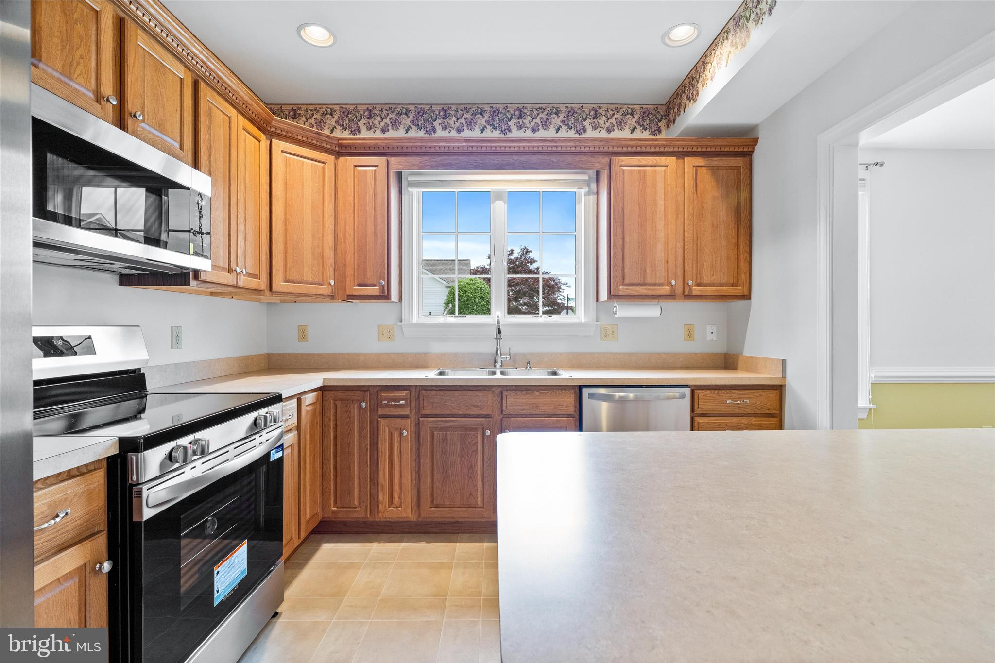 FOXFIELD AT MIDDLETOWN - Residential