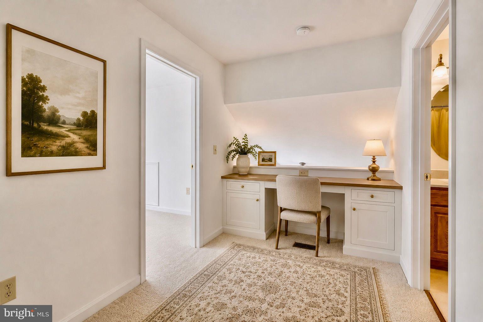 FOXFIELD AT MIDDLETOWN - Residential