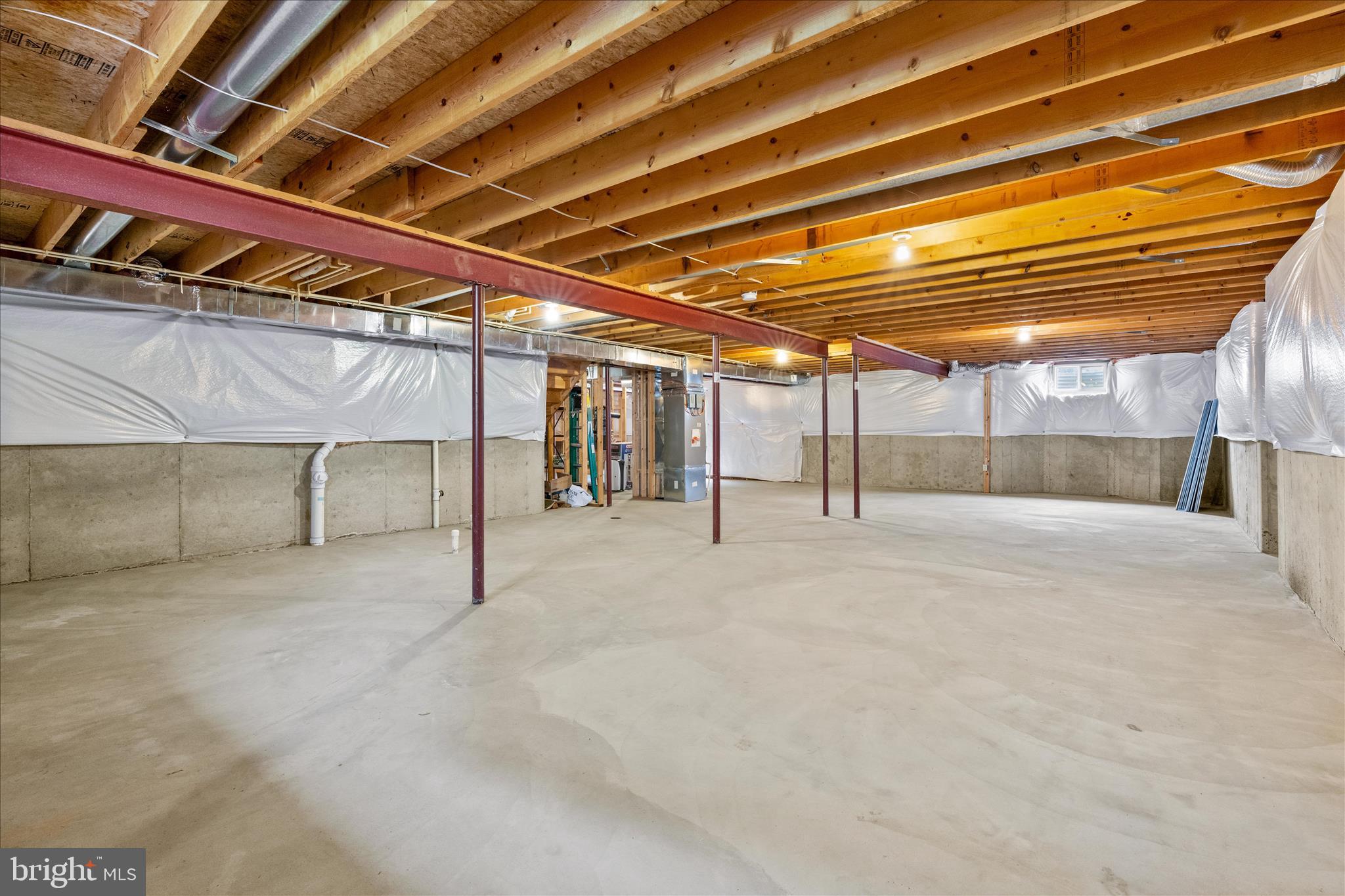 FOXFIELD AT MIDDLETOWN - Residential