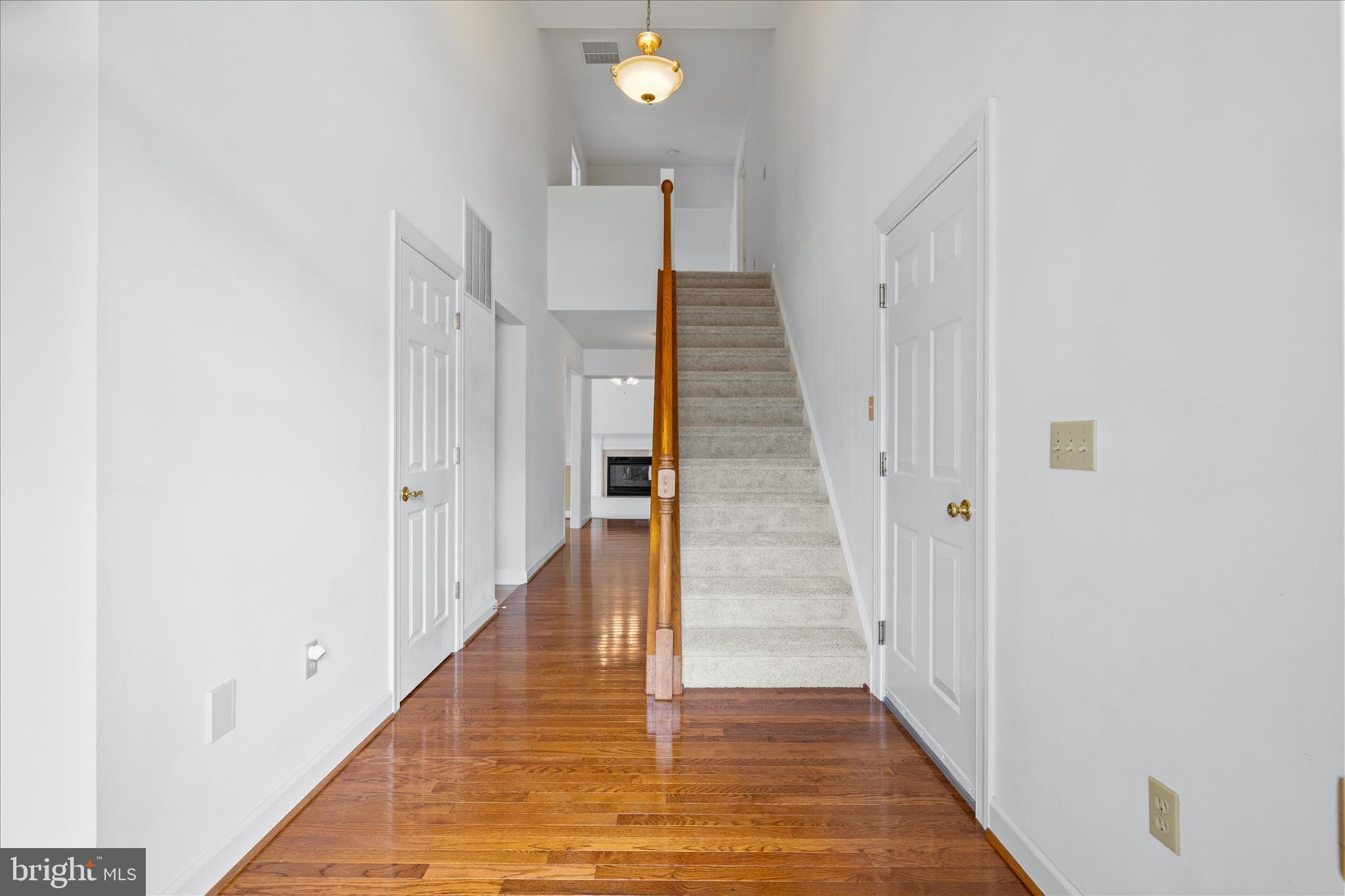 FOXFIELD AT MIDDLETOWN - Residential