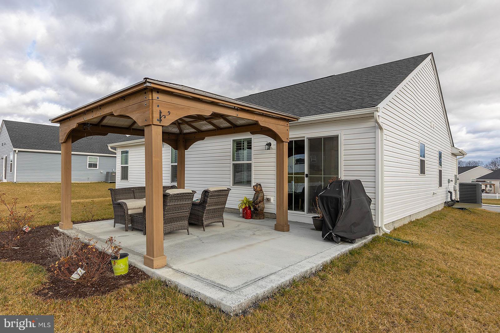 SOUTH BROOK - Residential