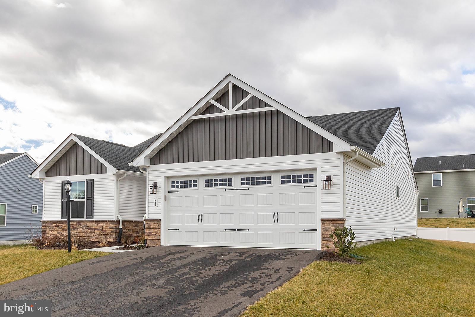 SOUTH BROOK - Residential