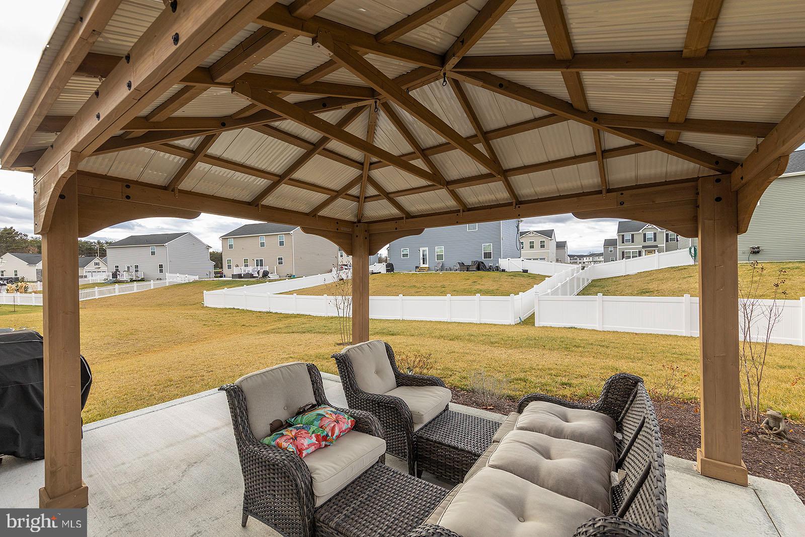 SOUTH BROOK - Residential