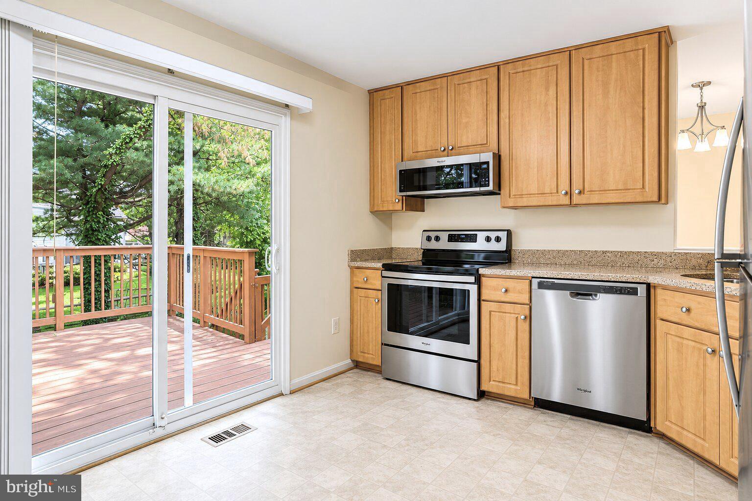 HALLOWELL - Residential