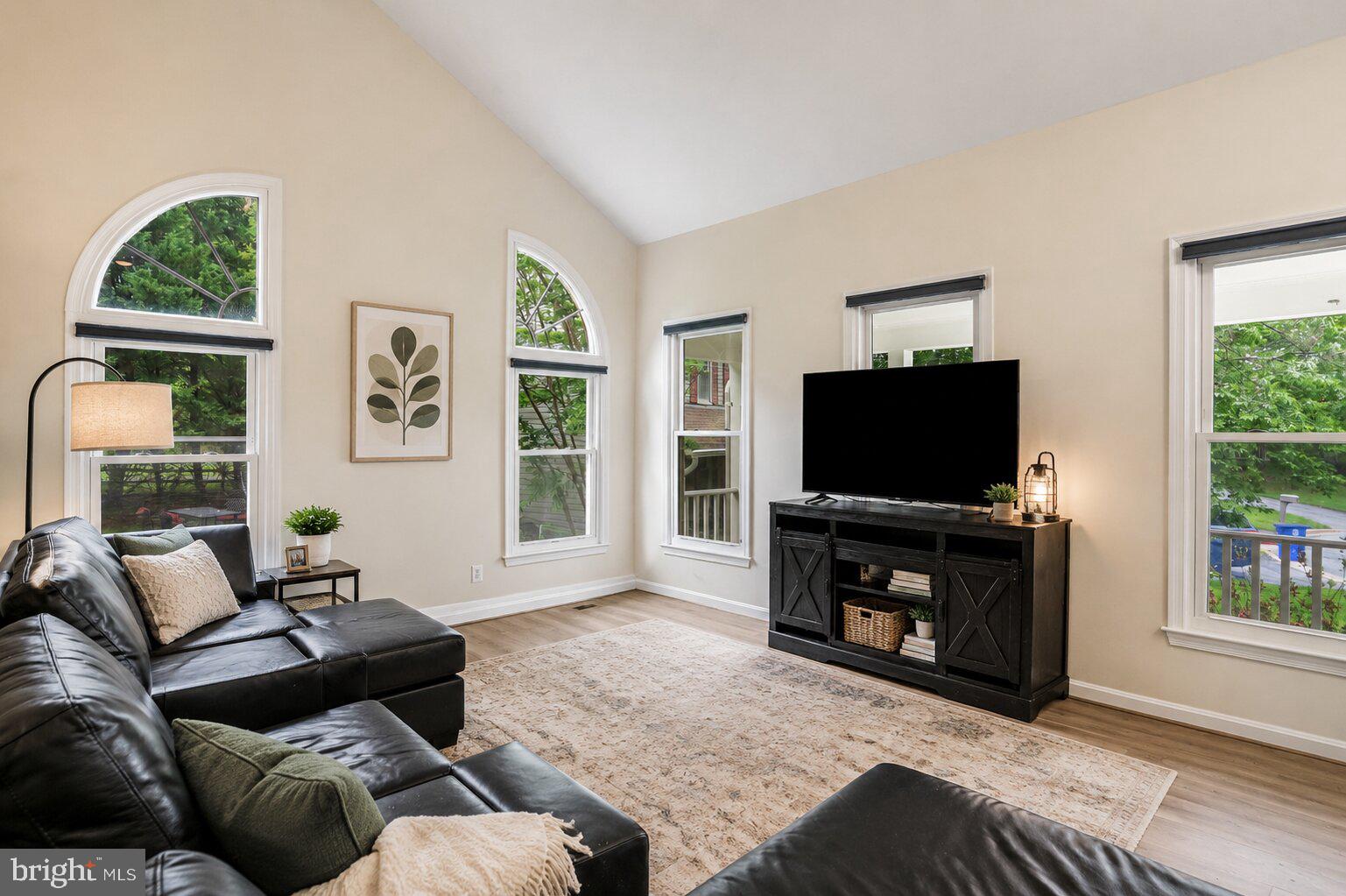 HALLOWELL - Residential