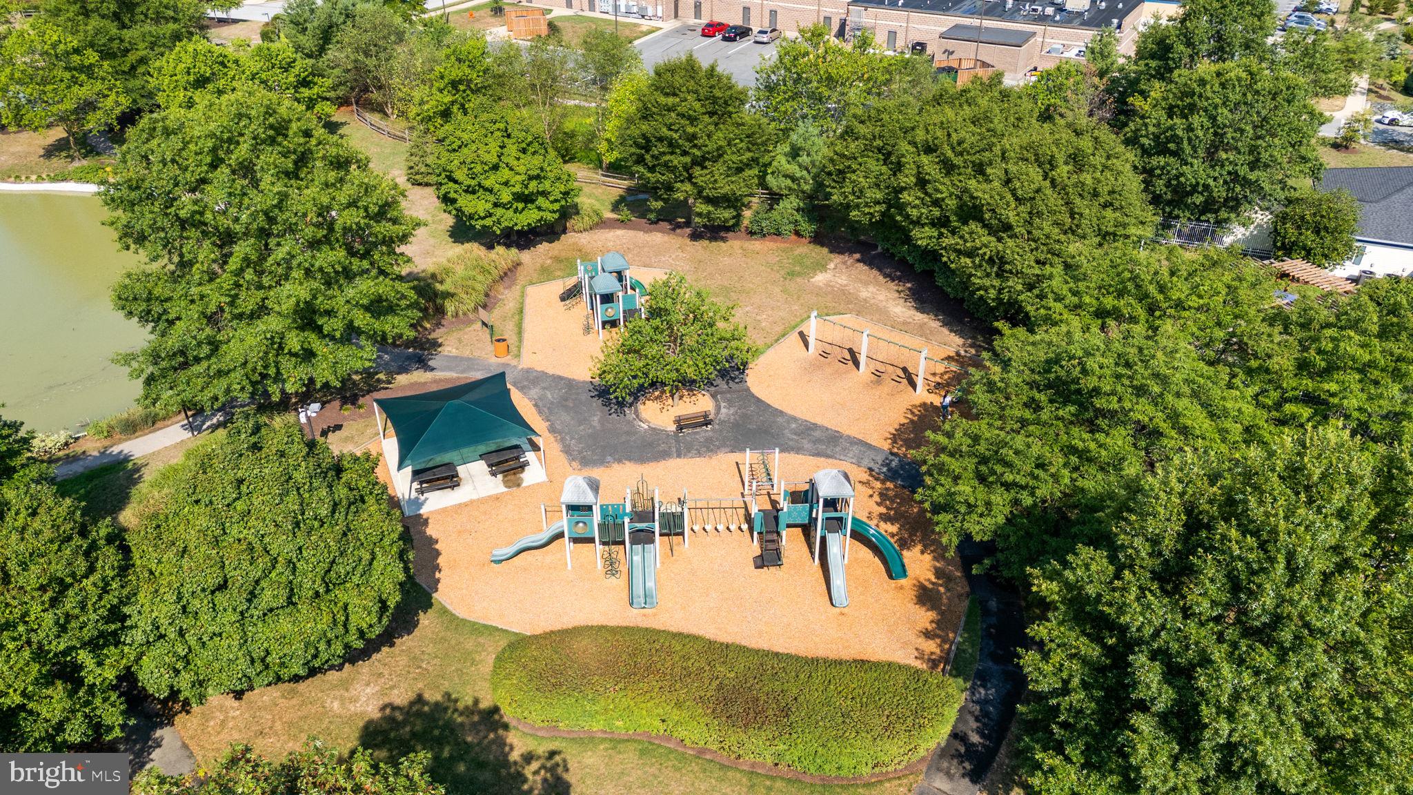 PINEY ORCHARD - Residential