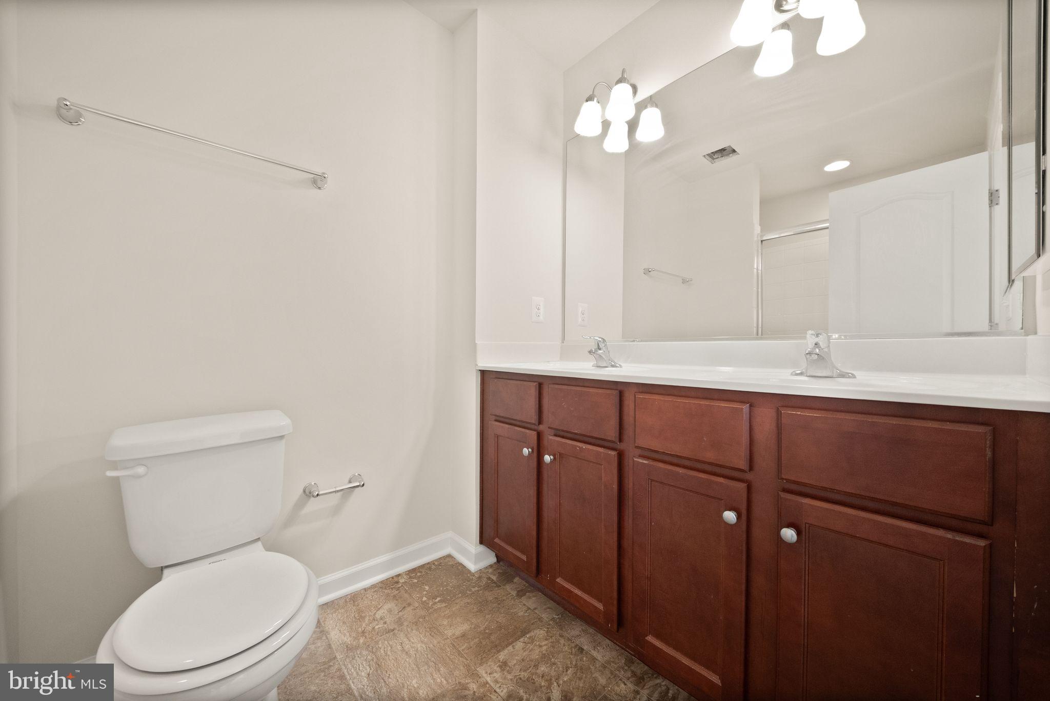 THE TOWNES AT TASKER - Residential