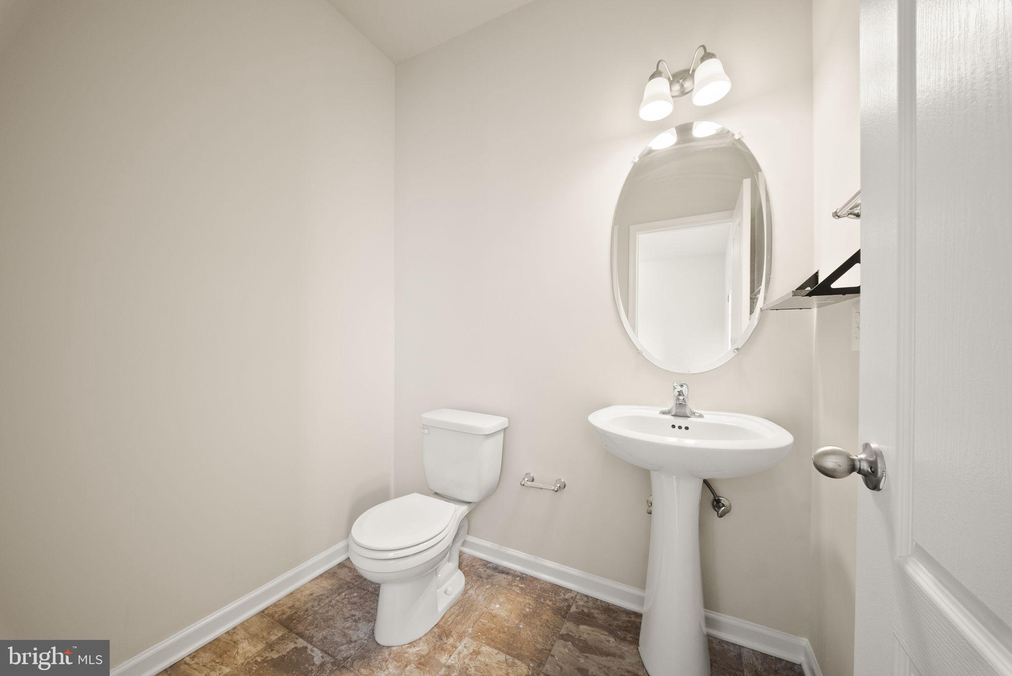 THE TOWNES AT TASKER - Residential