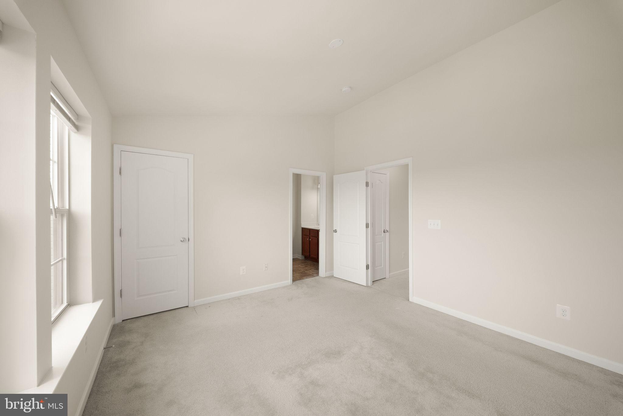 THE TOWNES AT TASKER - Residential