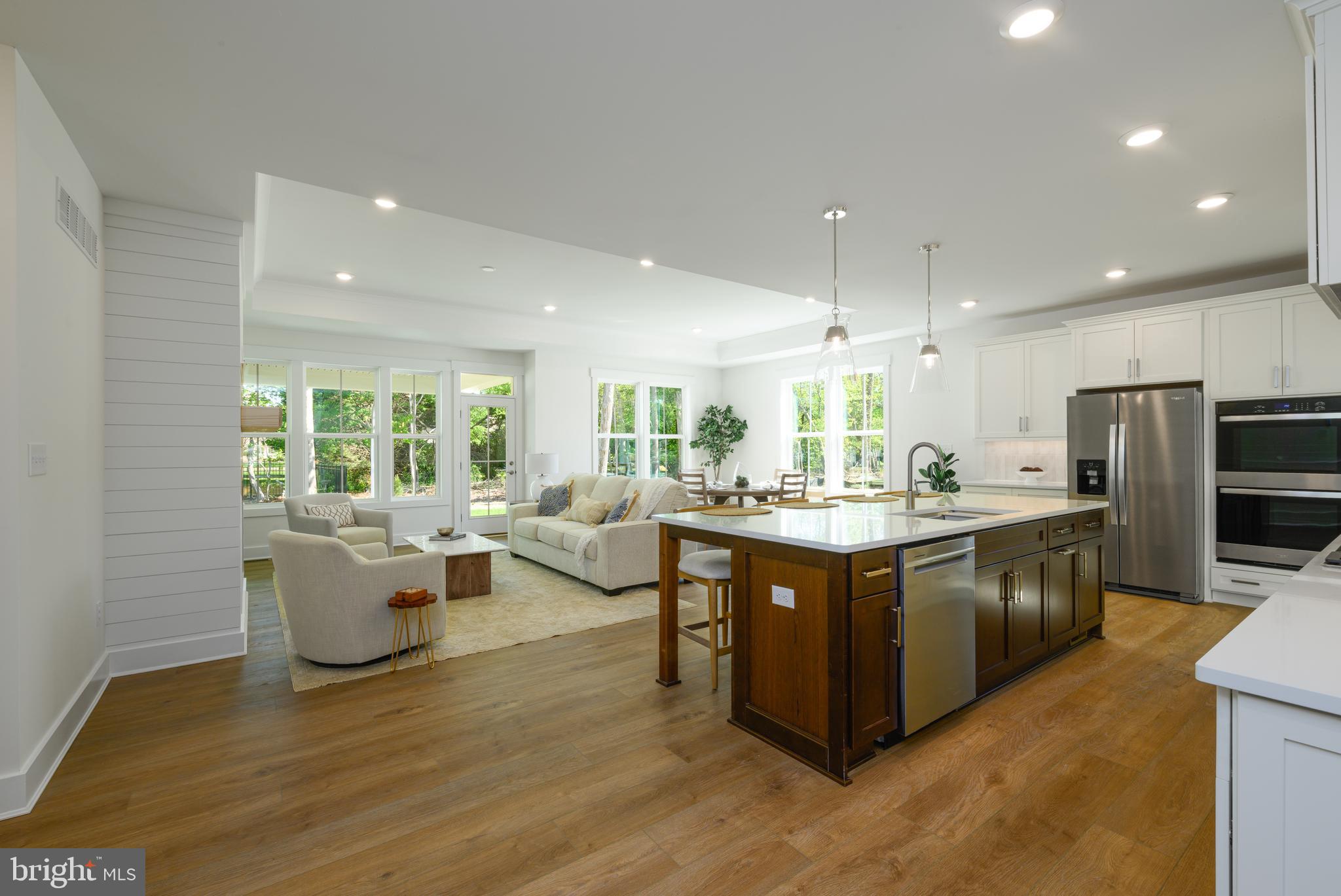 THE KNOLL AT IRONS LANE - Residential