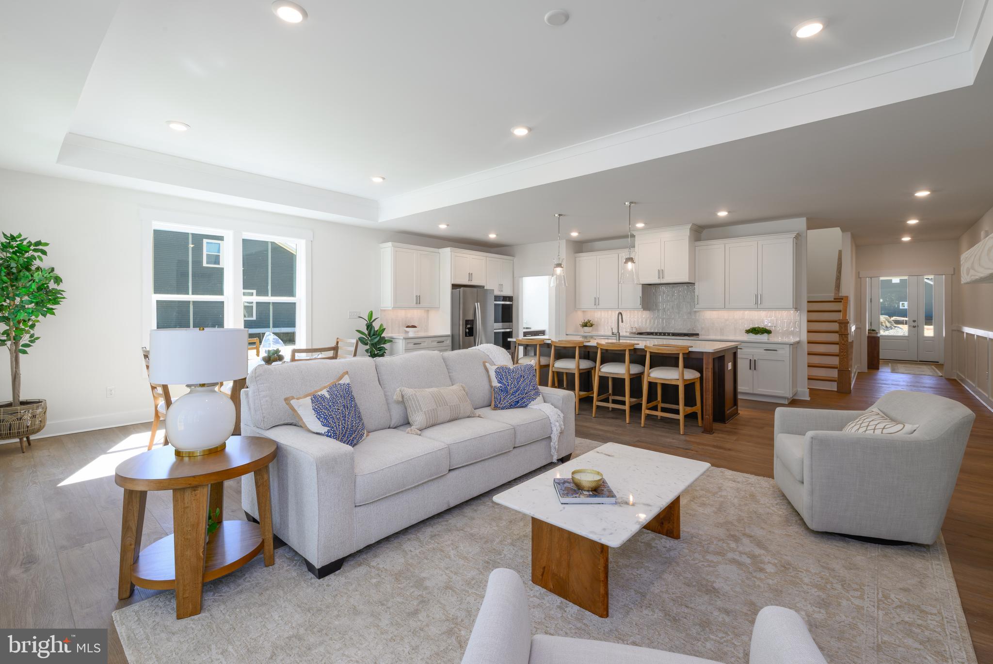 THE KNOLL AT IRONS LANE - Residential