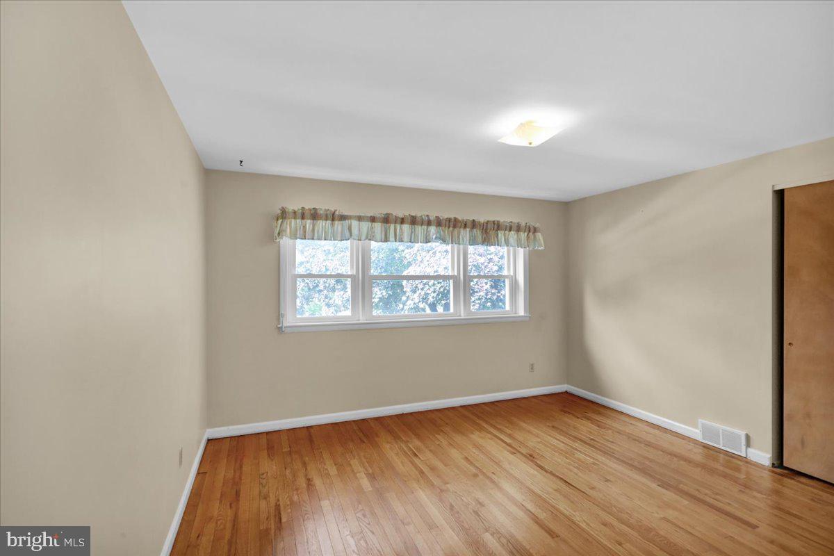 WHITFIELD - Residential