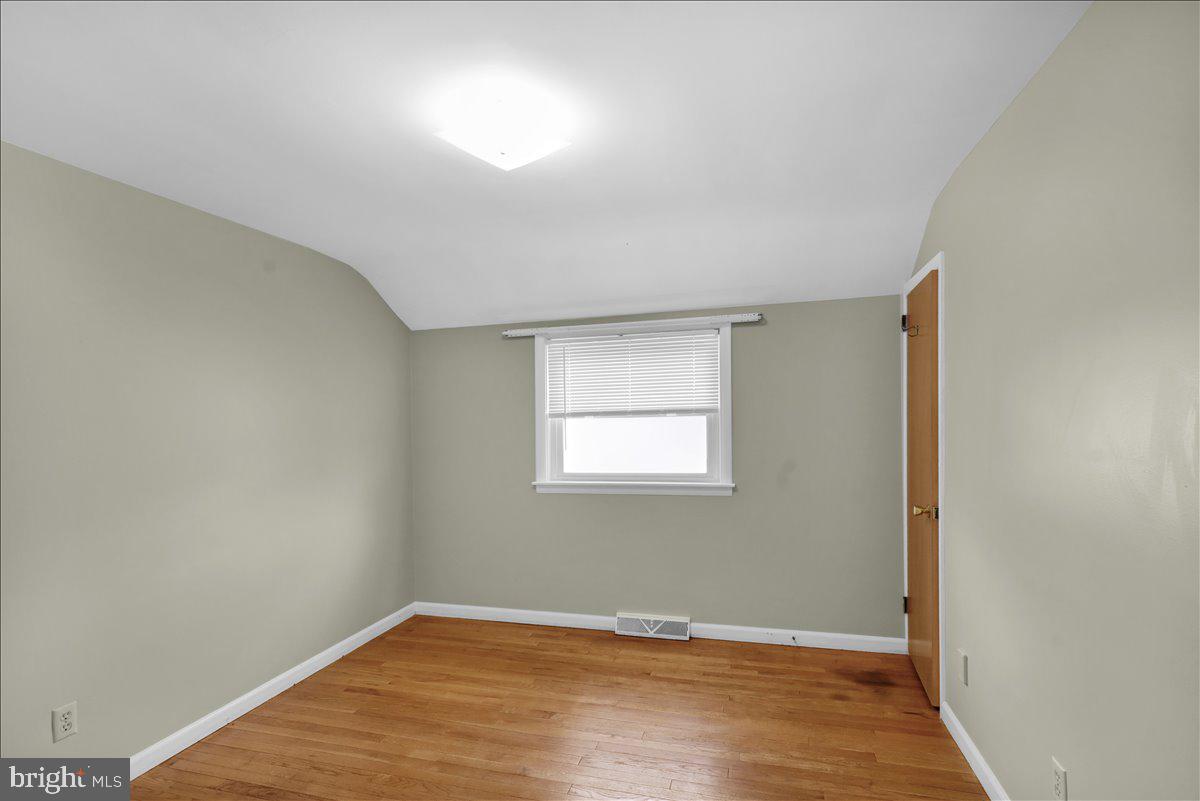 WHITFIELD - Residential