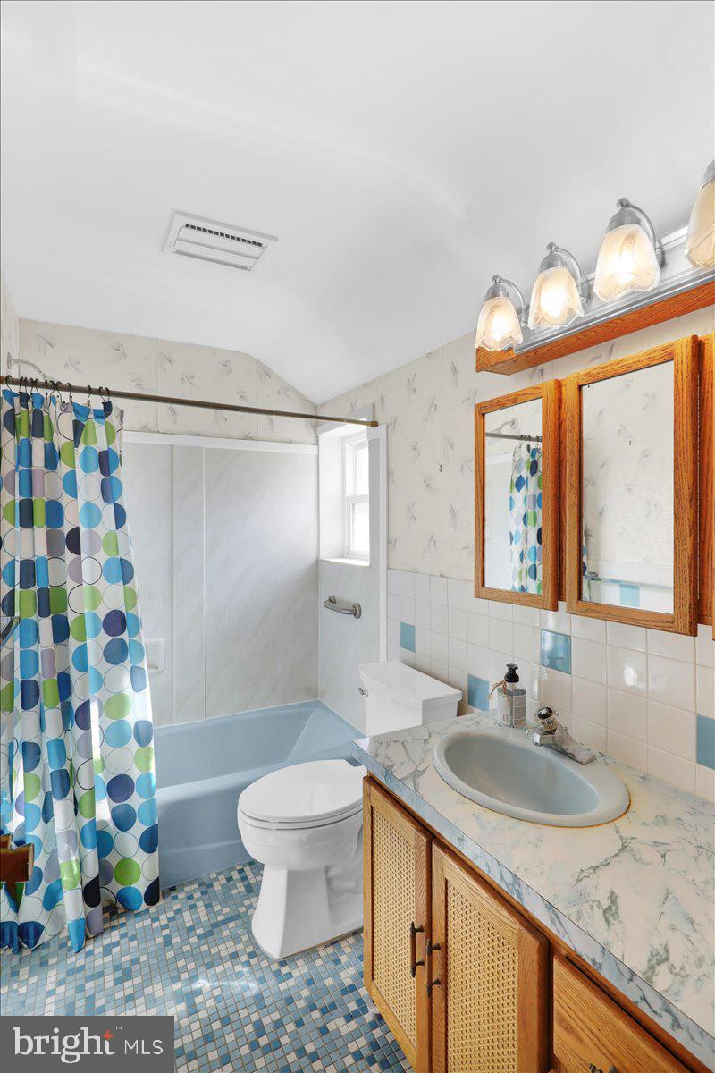 WHITFIELD - Residential