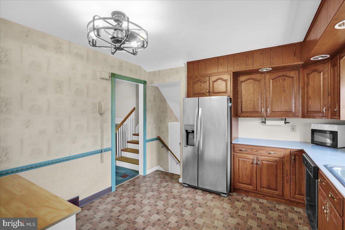 WHITFIELD - Residential