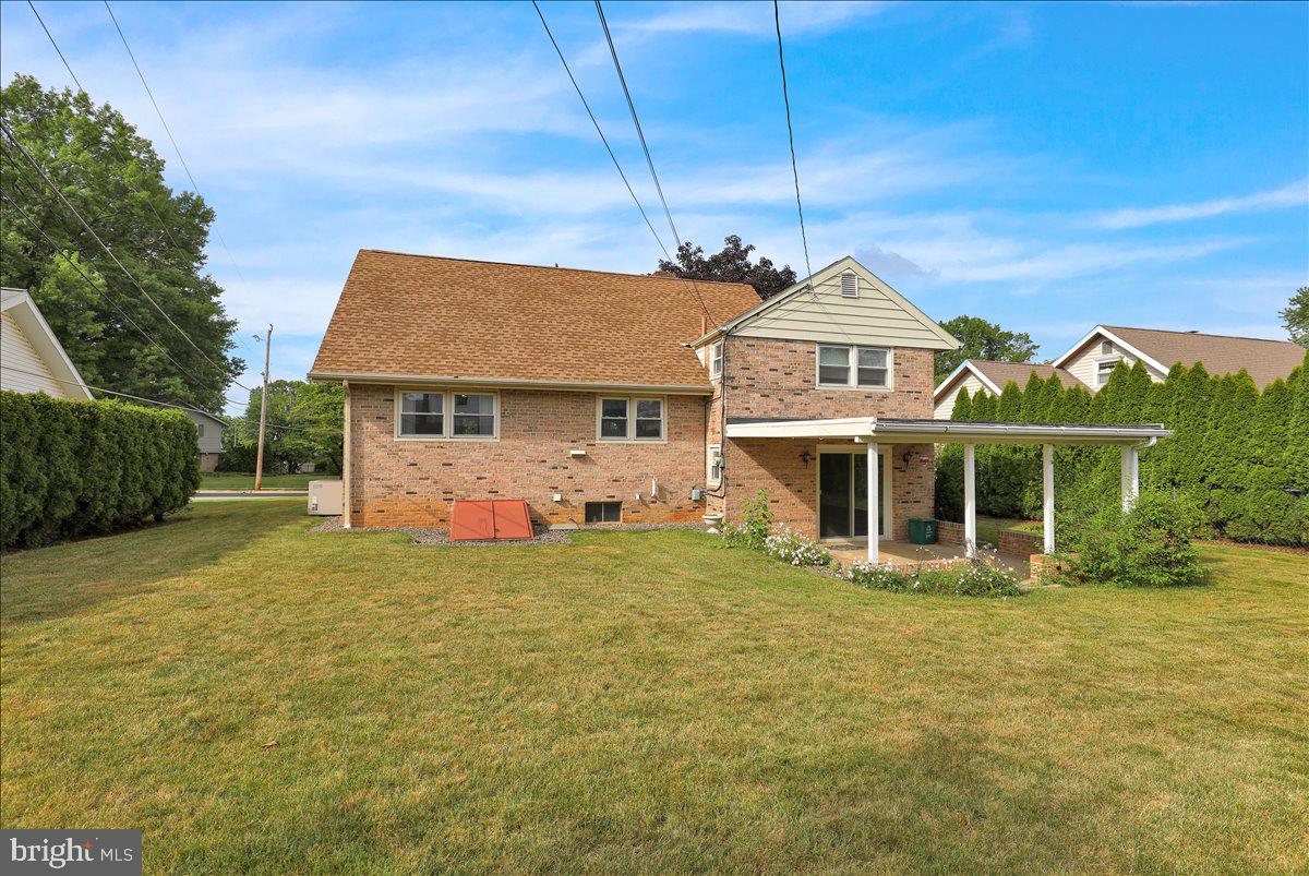WHITFIELD - Residential