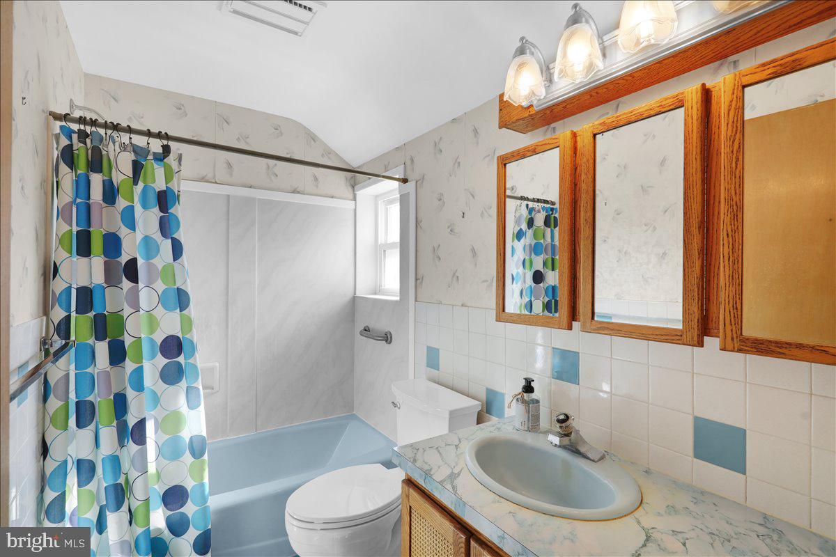 WHITFIELD - Residential