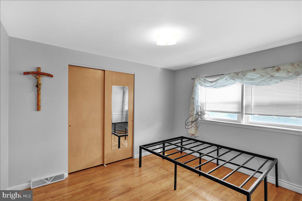 WHITFIELD - Residential