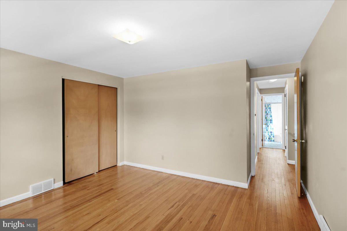 WHITFIELD - Residential
