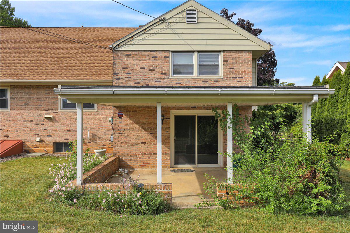 WHITFIELD - Residential