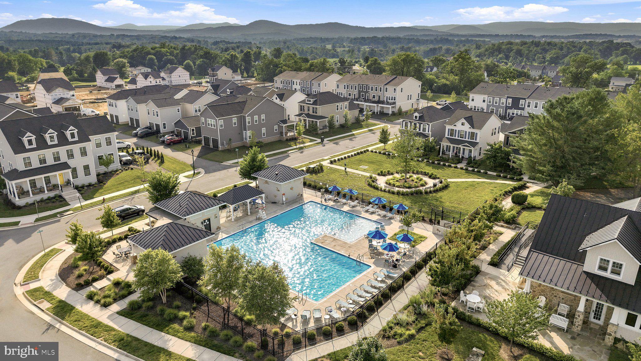 HERITAGE AT MARSHALL - Residential