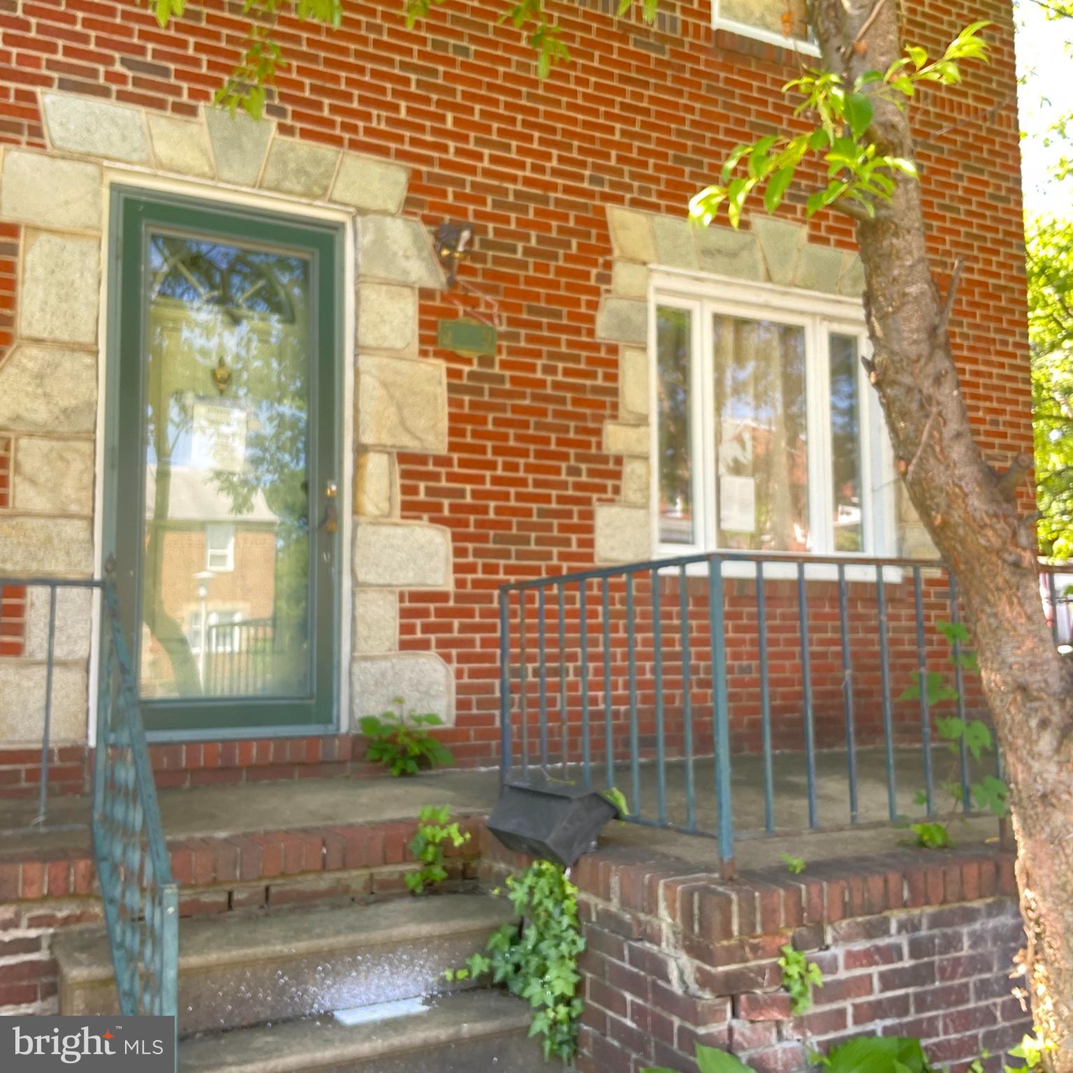 Investor Alert!  2-story semi-detached end-unit offering excellent potential for renovation and value-add opportunities. Perfect for investors seeking their next rehab project or a first-time homebuyer ready to build equity and customize a home to their taste. Conveniently located with plenty of potential—bring your vision and make it your own!  As-Is.