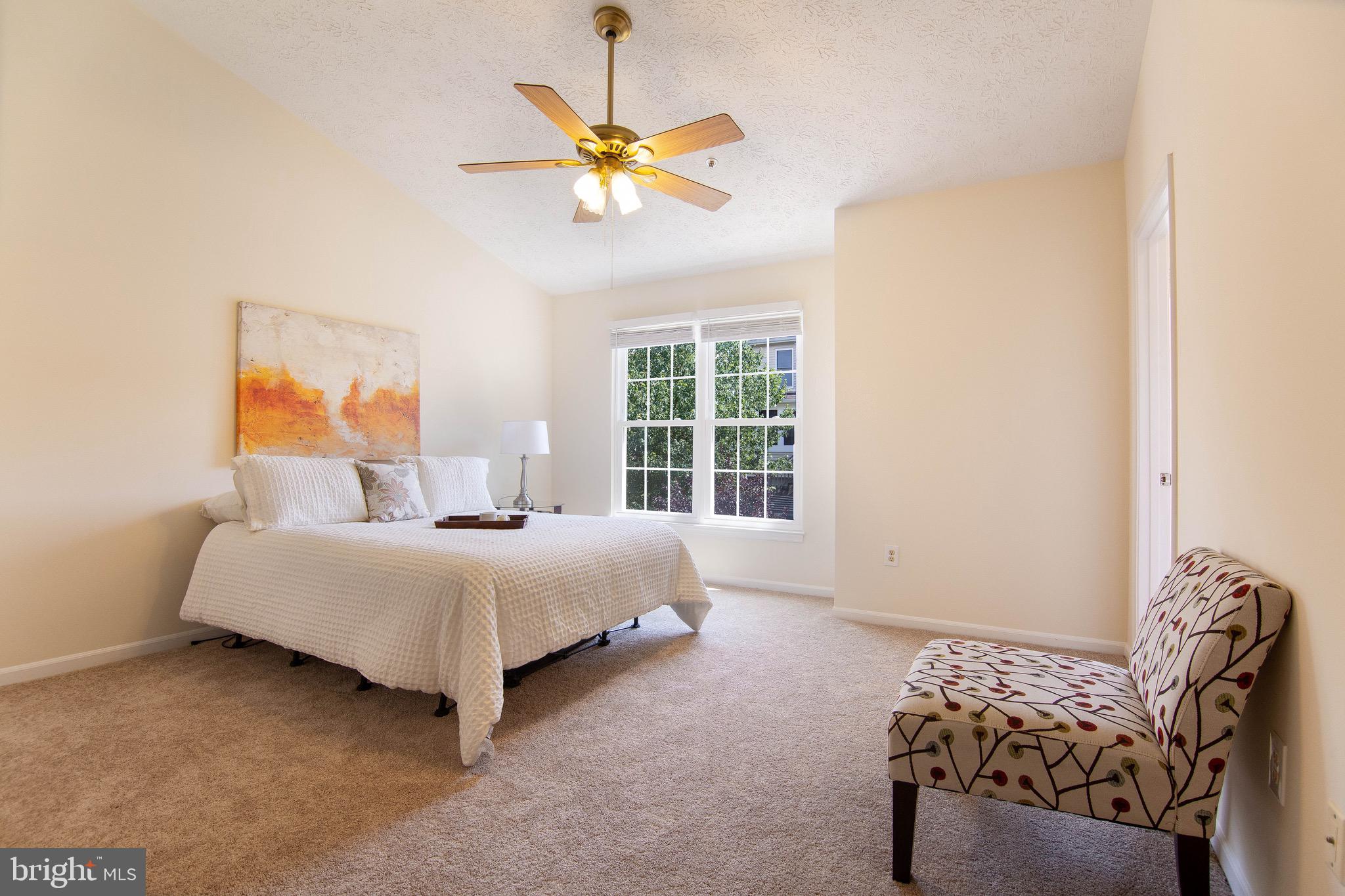 FOUR SEASONS ESTATES - Residential
